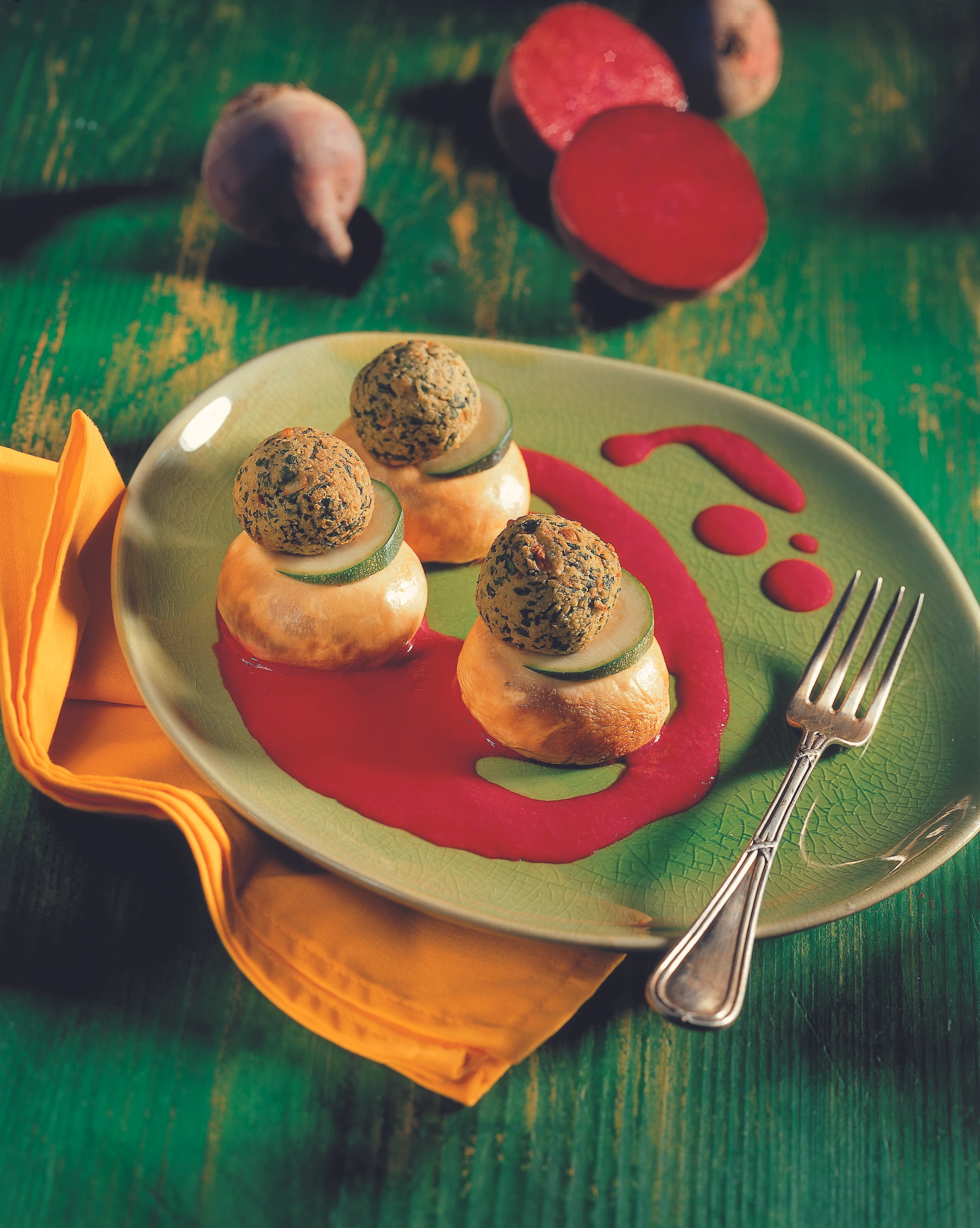 Champignons mit Kräutermandelbällchen