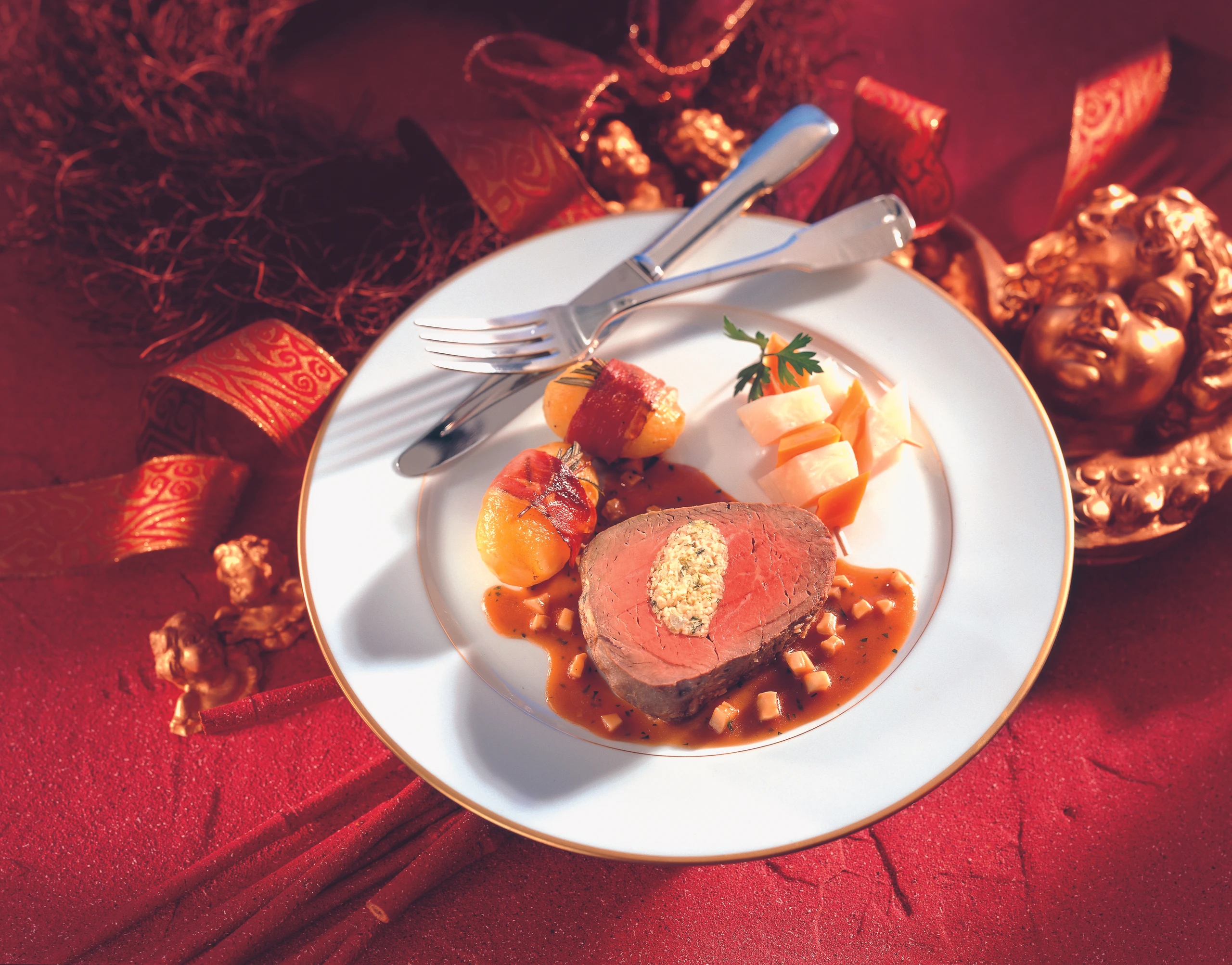 Rindsfilet mit Mandel-Kohlfülle