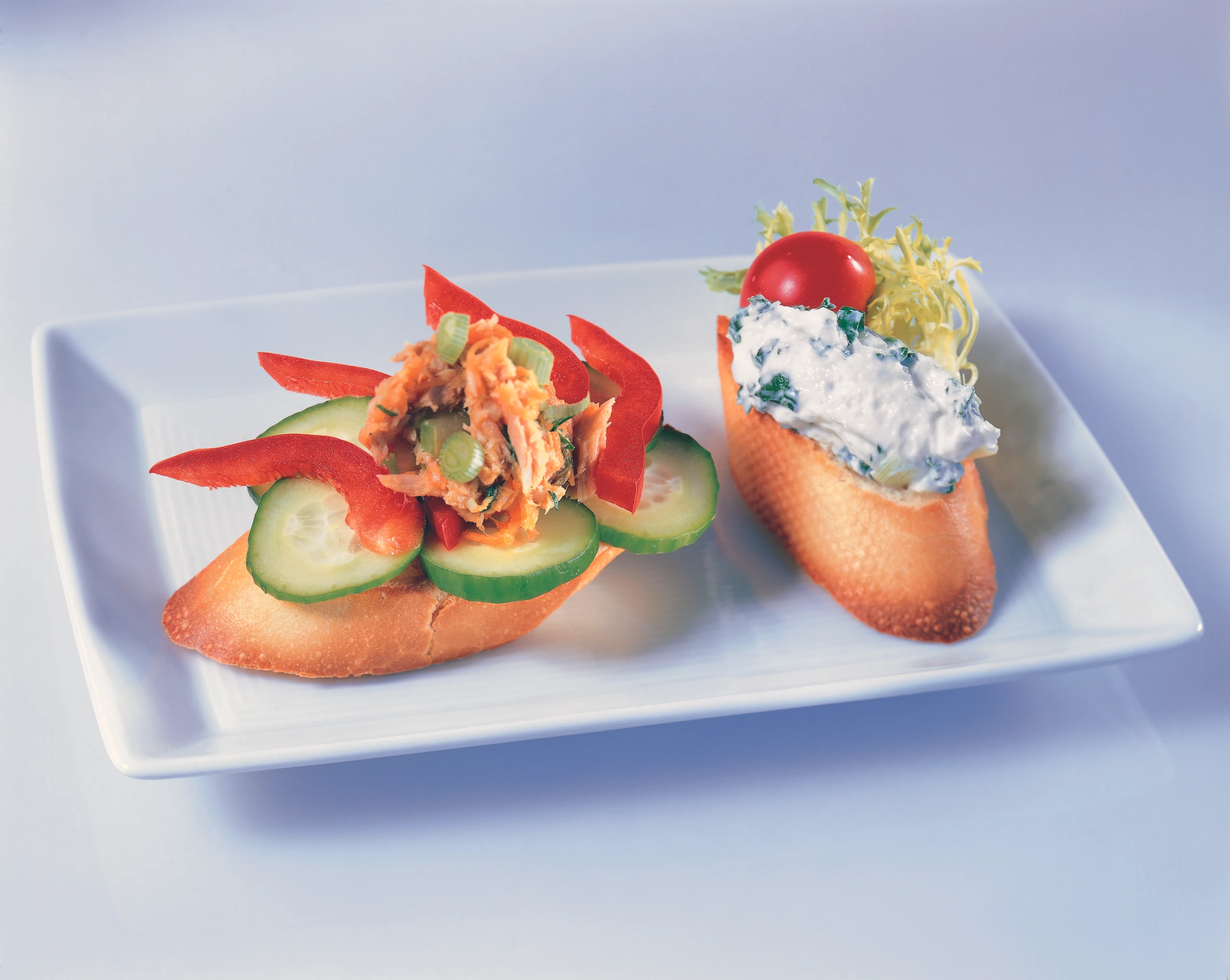 Crostini mit Thunfischsalat