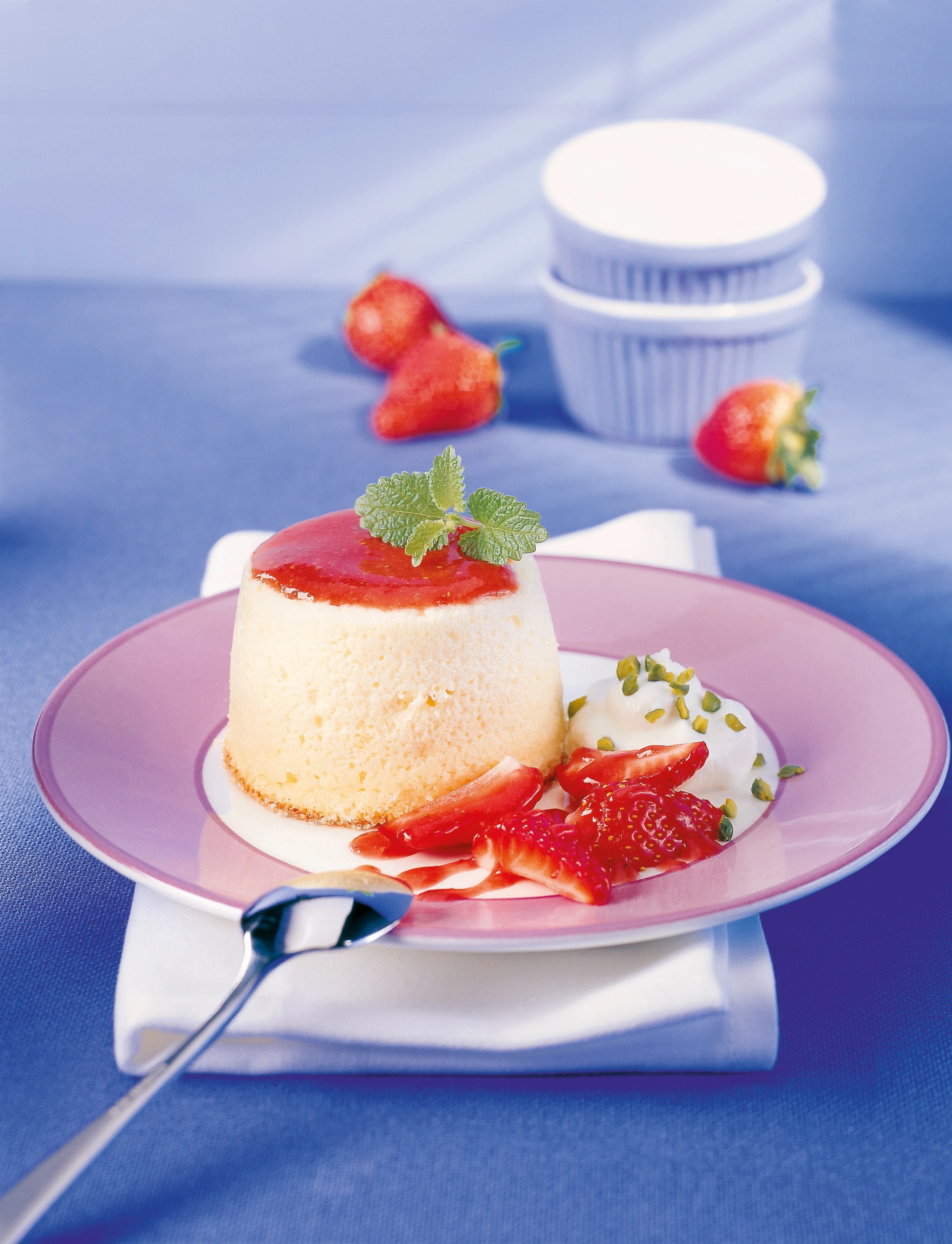 Topfenaufläufe mit Erdbeer-Ragout