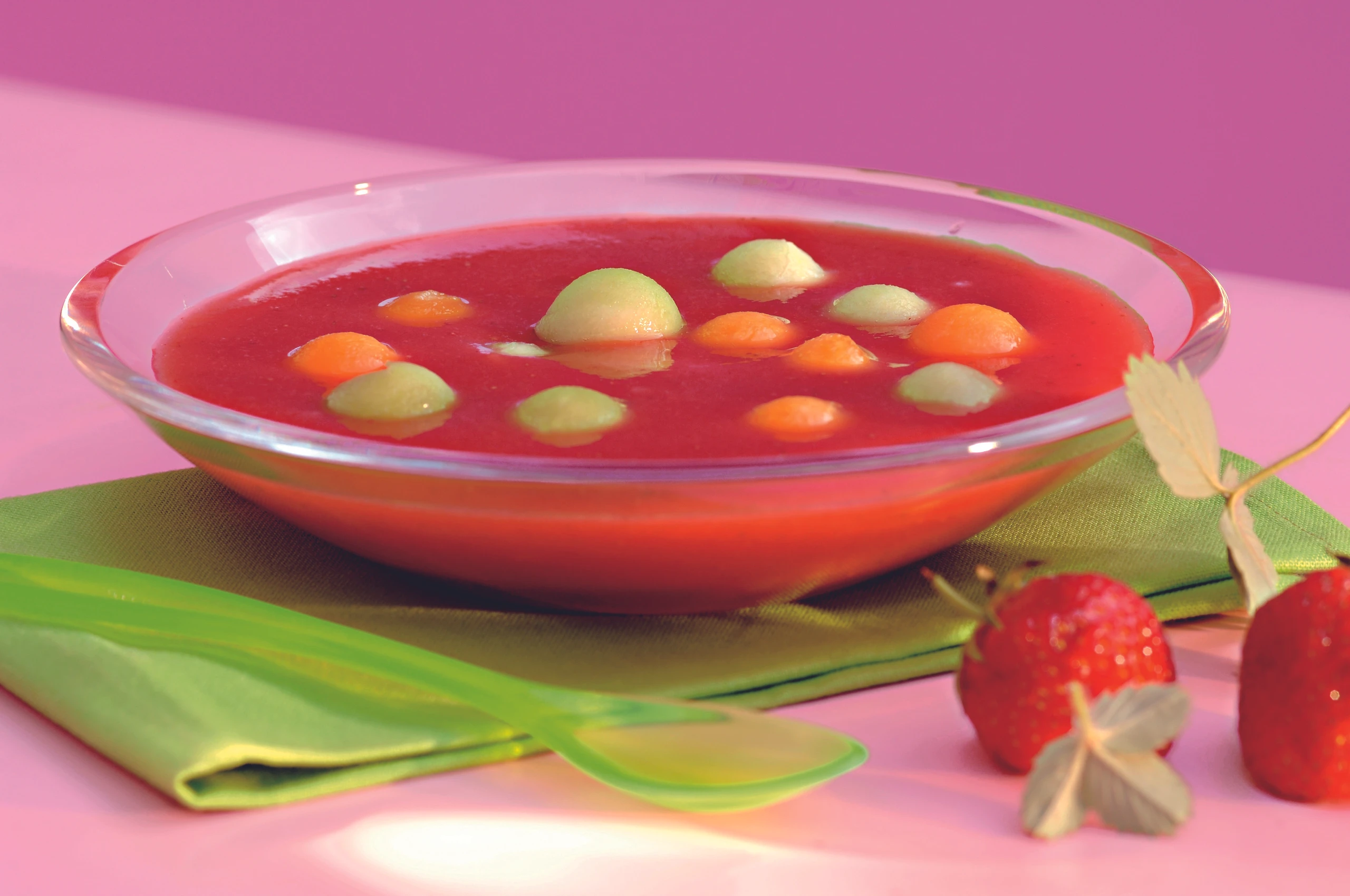 Erdbeersuppe mit Melonen