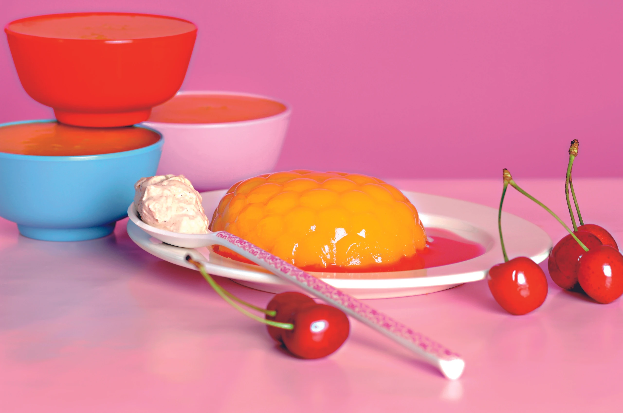 Mangopudding mit Nuss-Tupfen