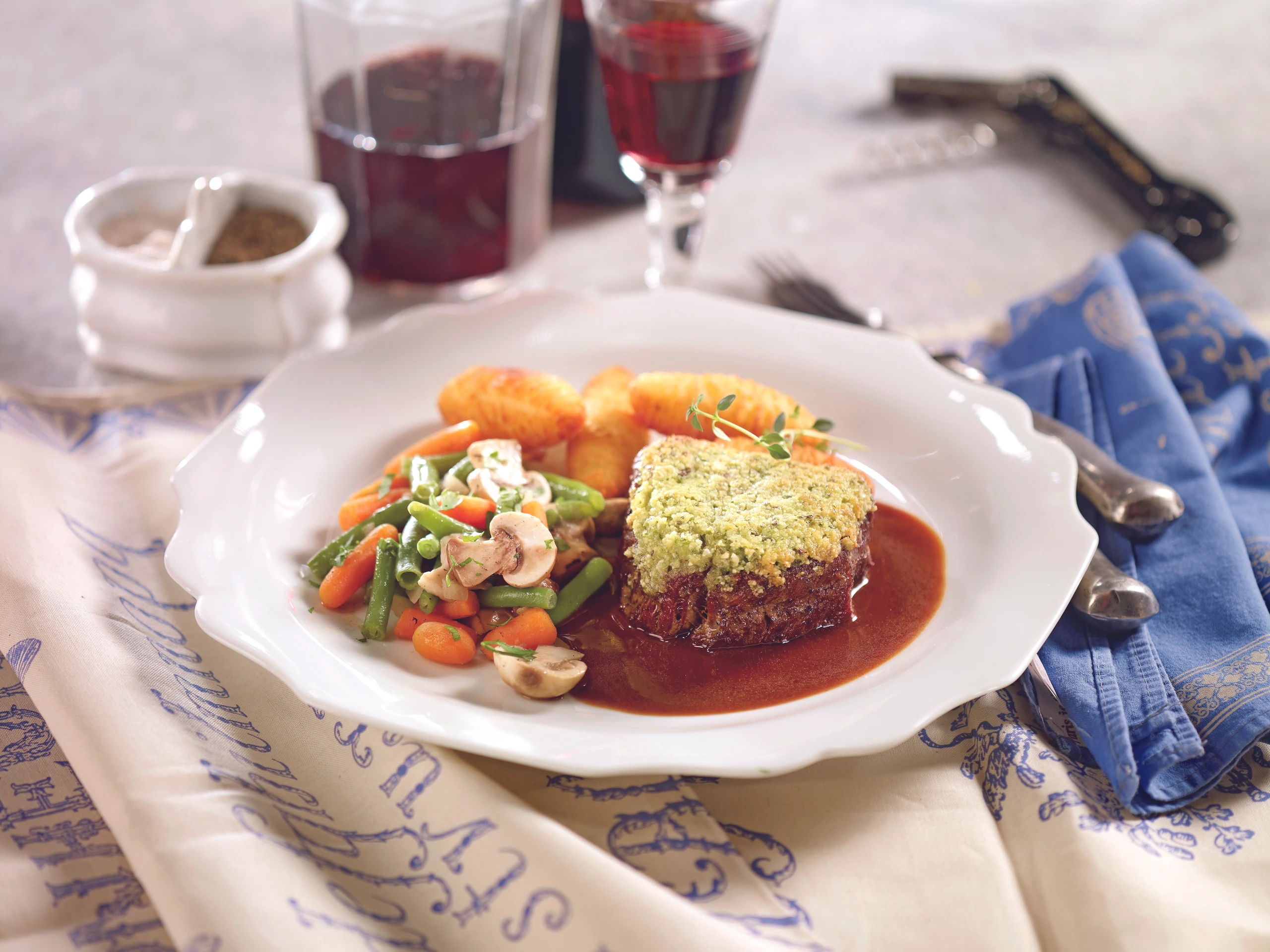 Hirschsteak mit Kräuterkruste
