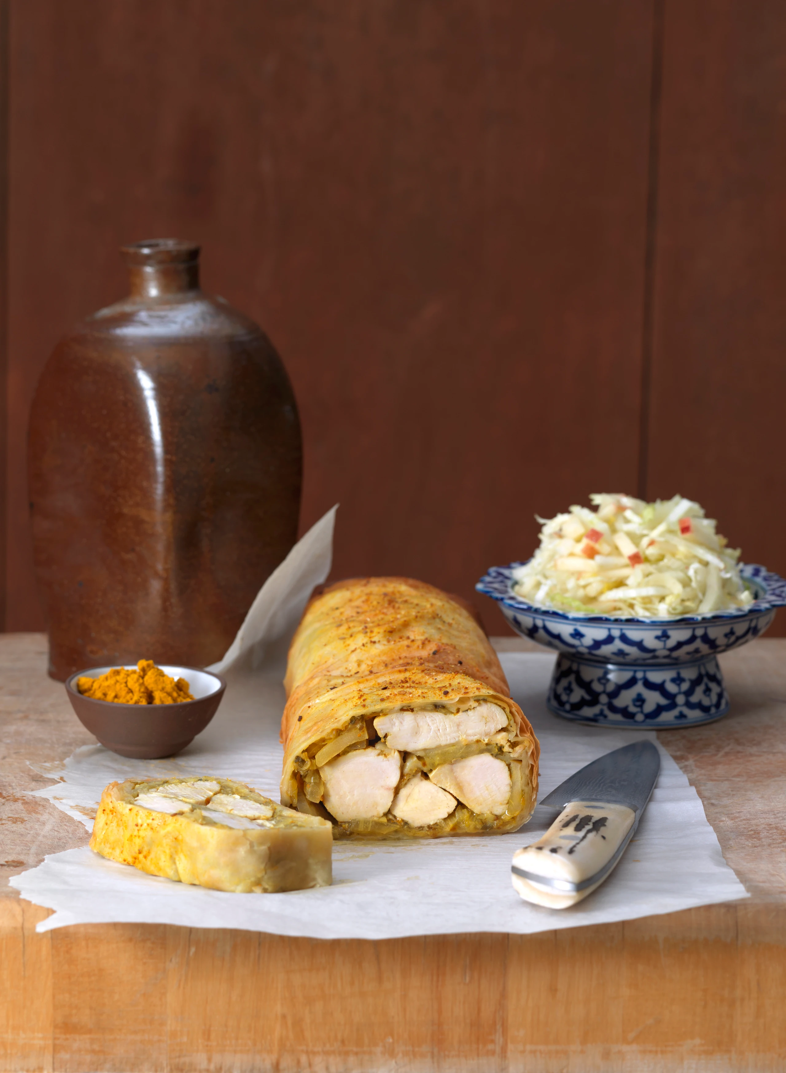 Currystrudel mit Chinakohl und Huhn