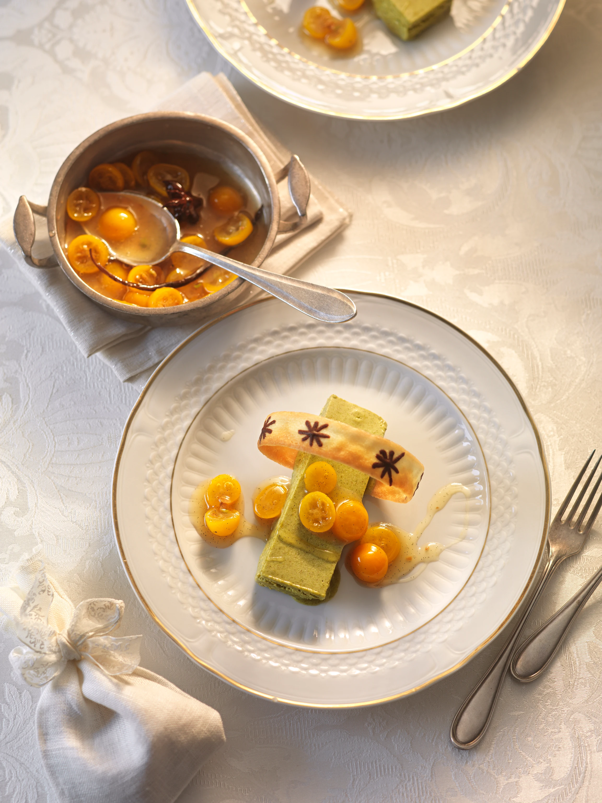 Gewürzparfait mit Kumquats