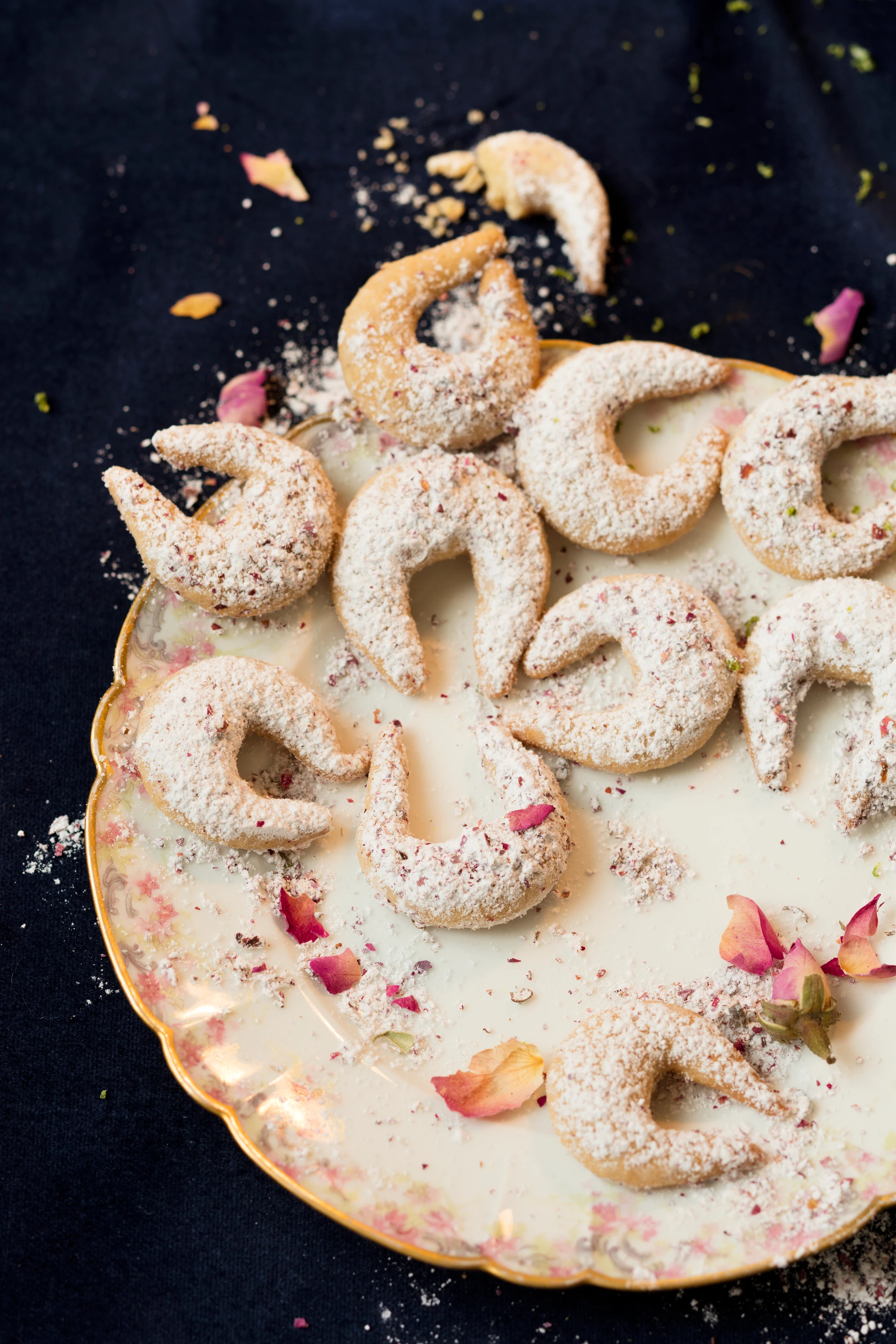 Rosen-Vanillekipferl