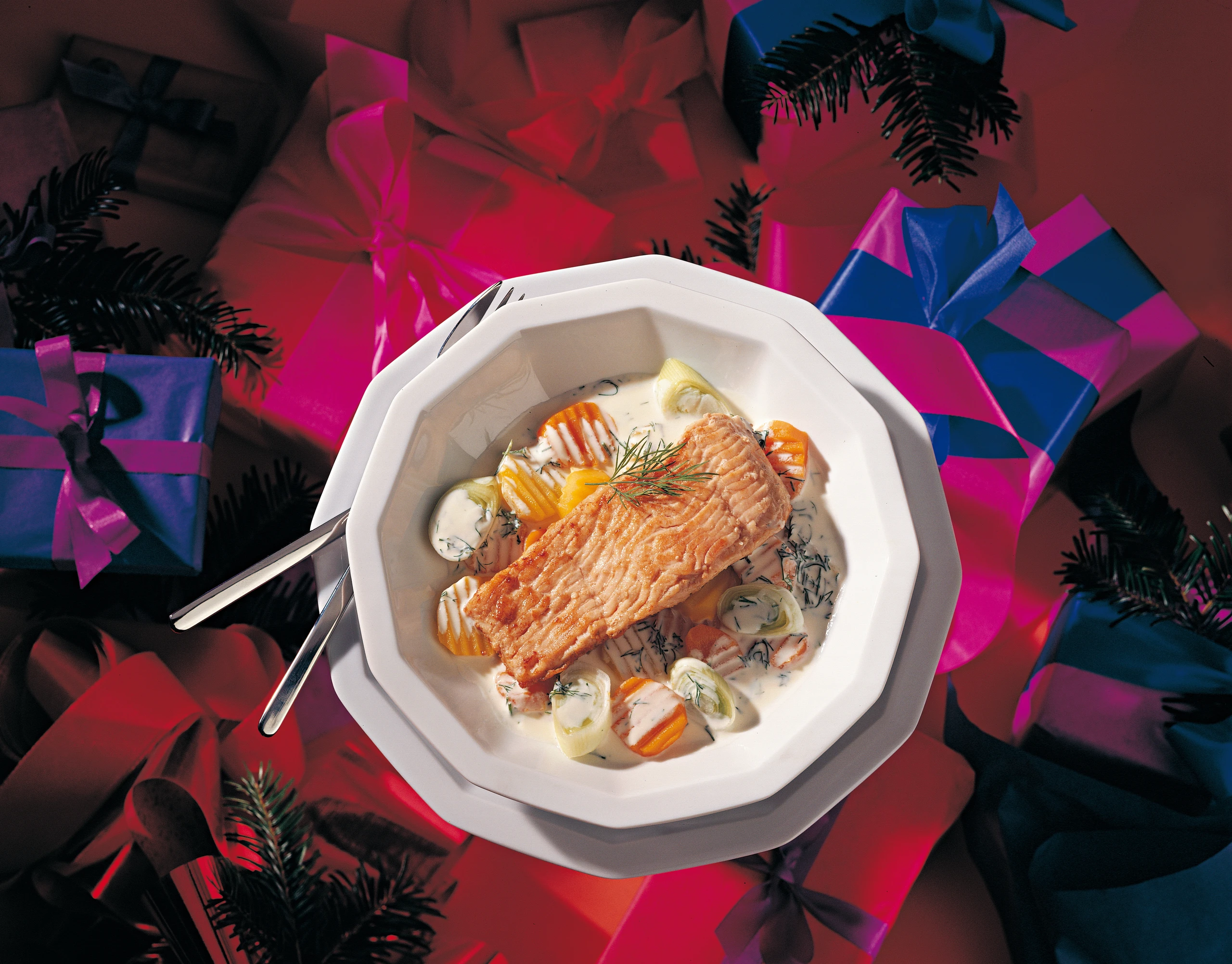Gebratene Karpfenfilets mit Wurzelgemüse