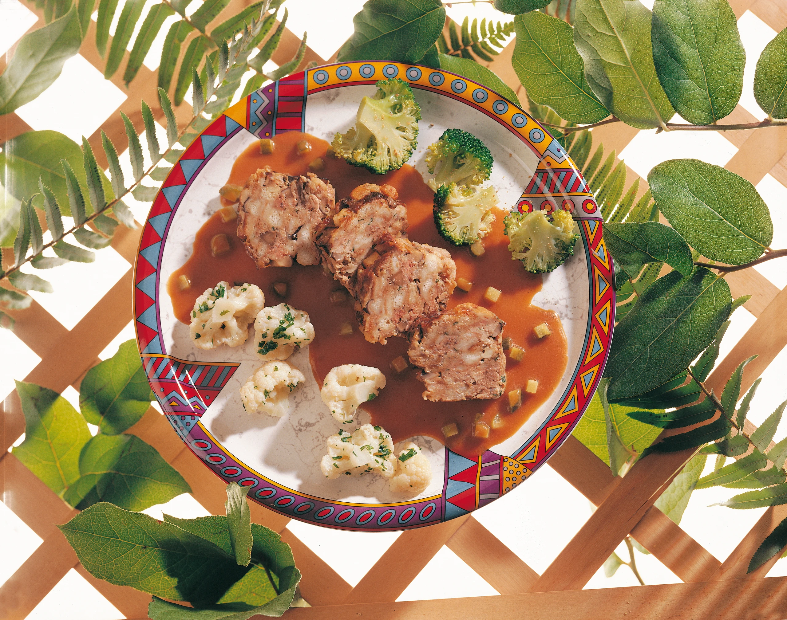 Faschierter Braten mit Schwammerln und Senfsauce