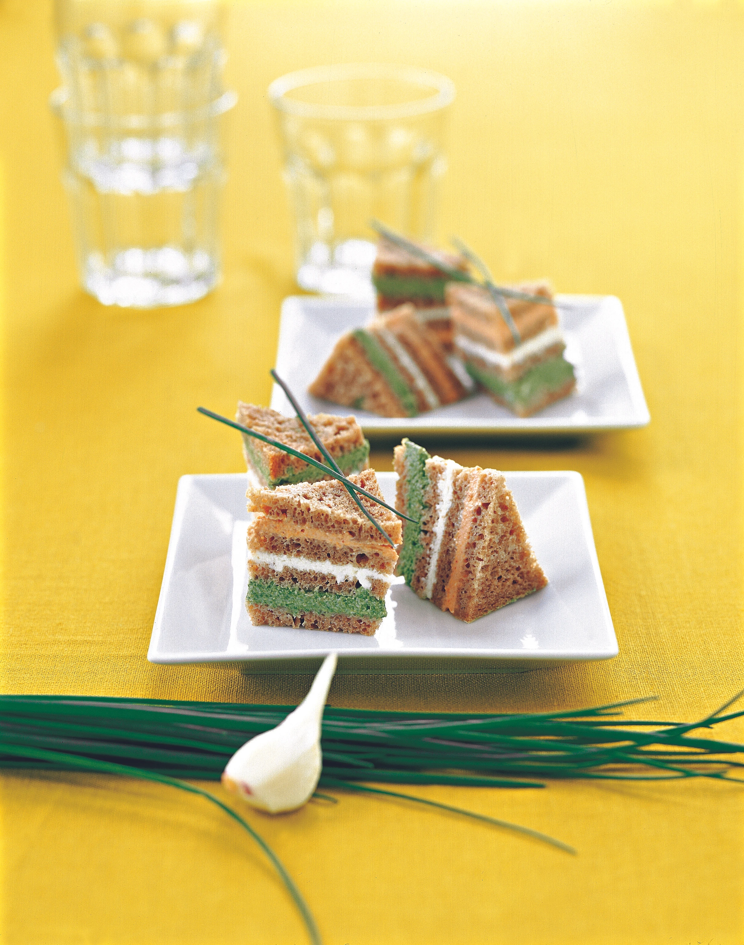 Party-Sandwiches mit dreierlei Fülle