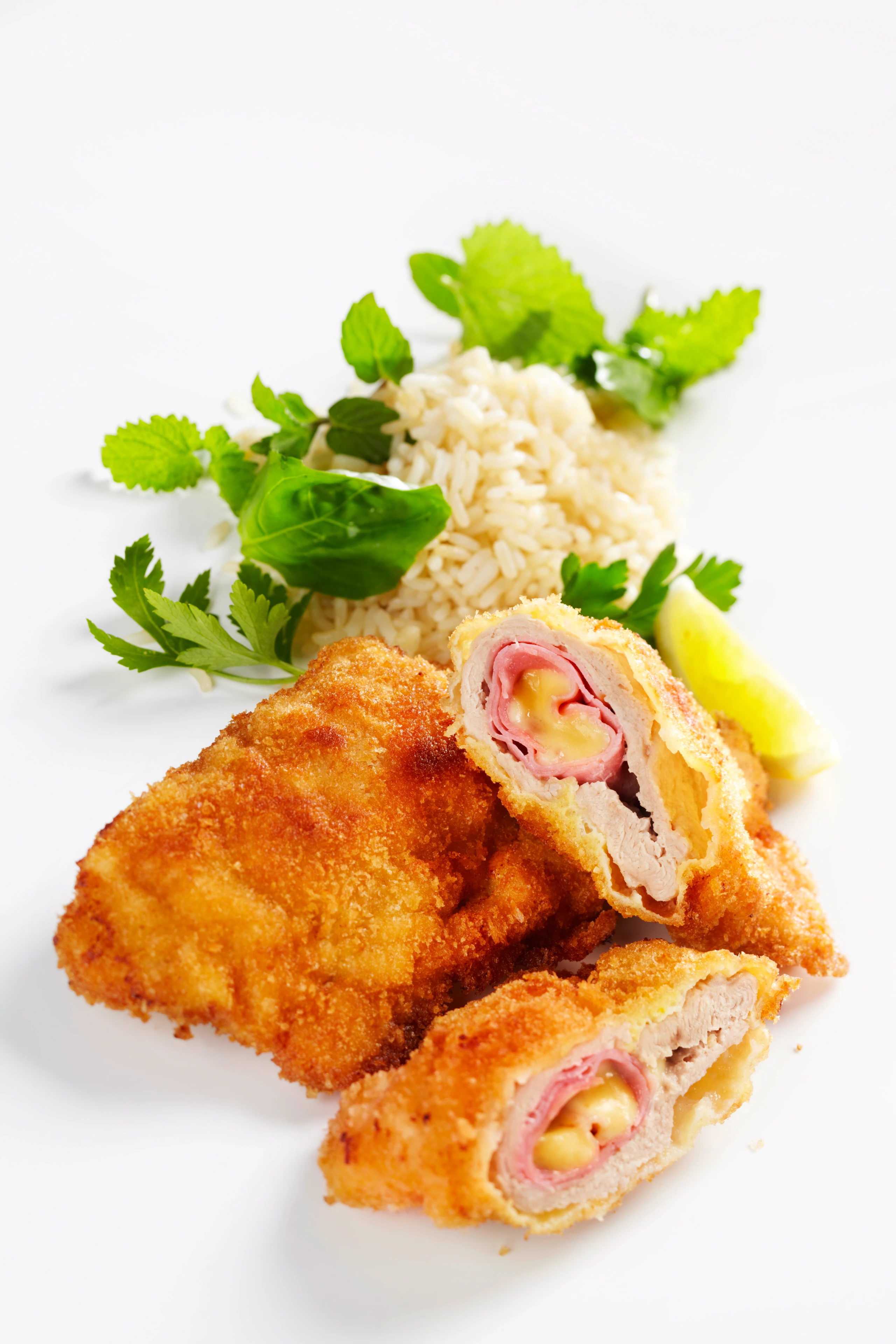 Cordon bleu vom Schwein mit Kräuterreis
