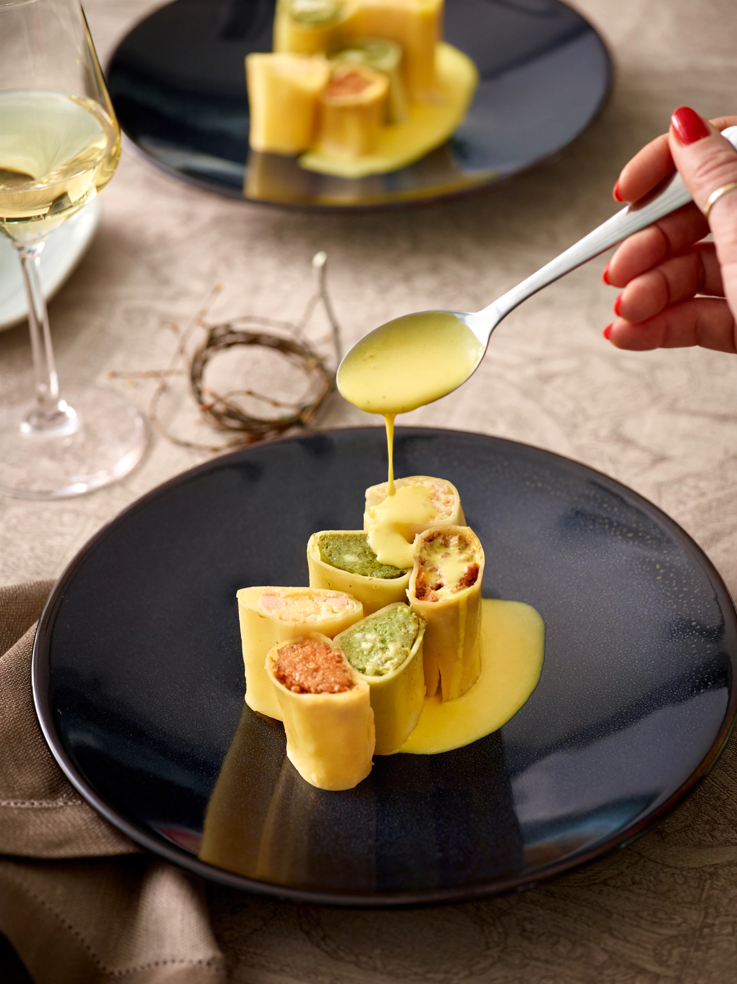 Cannelloni-Trilogie mit Safransauce