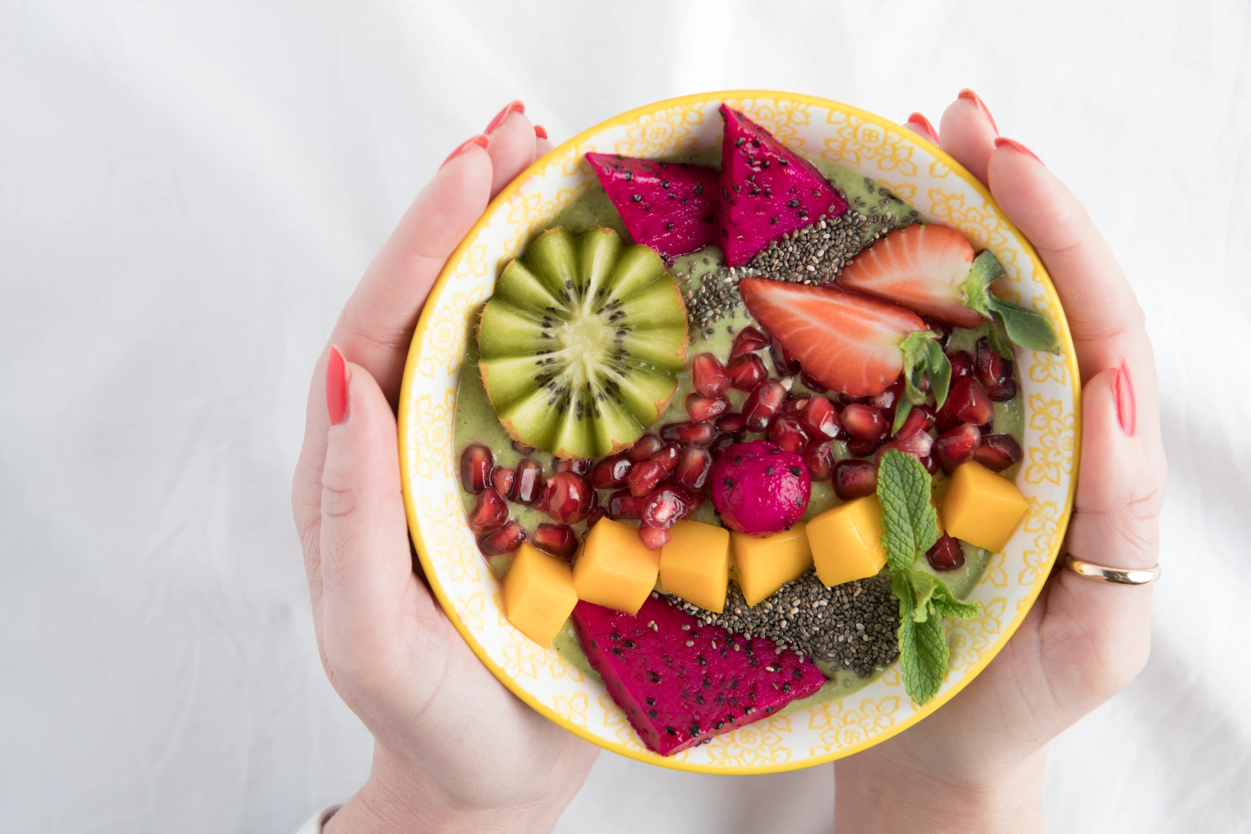 Green-Power-Smoothie-Bowl