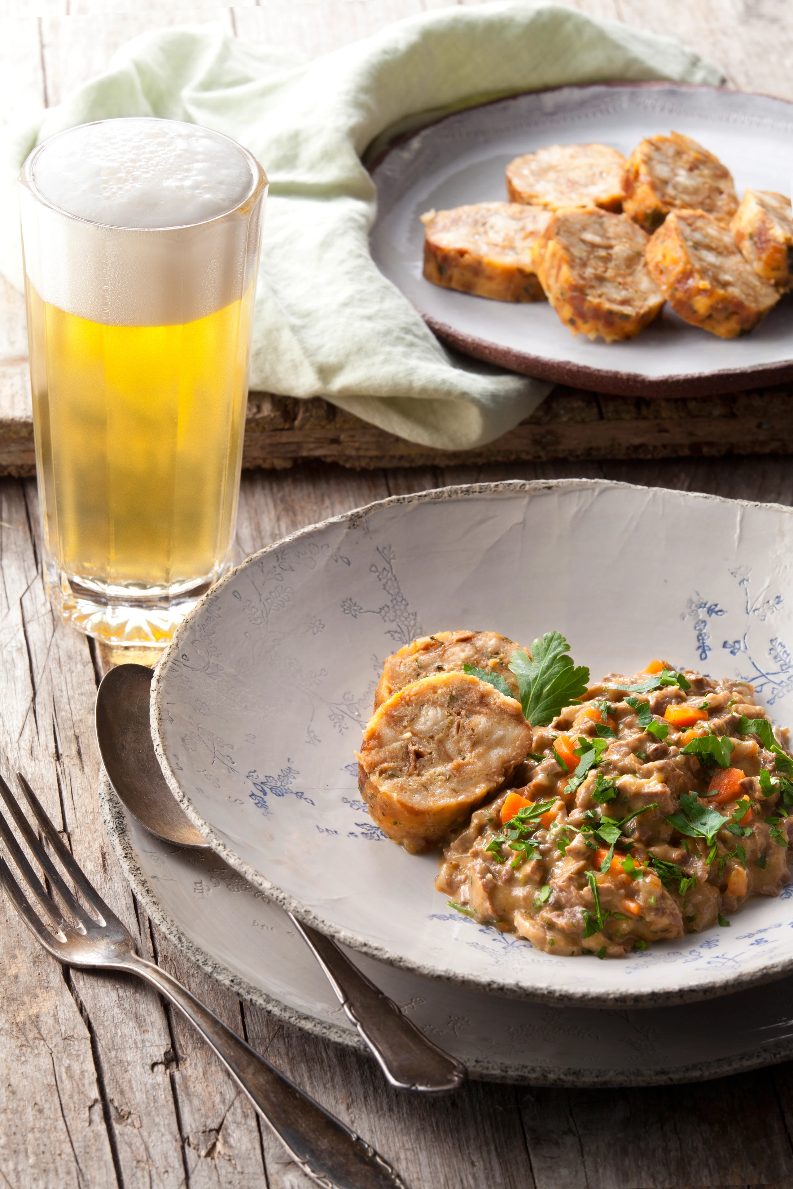 Kalbsbeuscherl mit Brezenknödeln