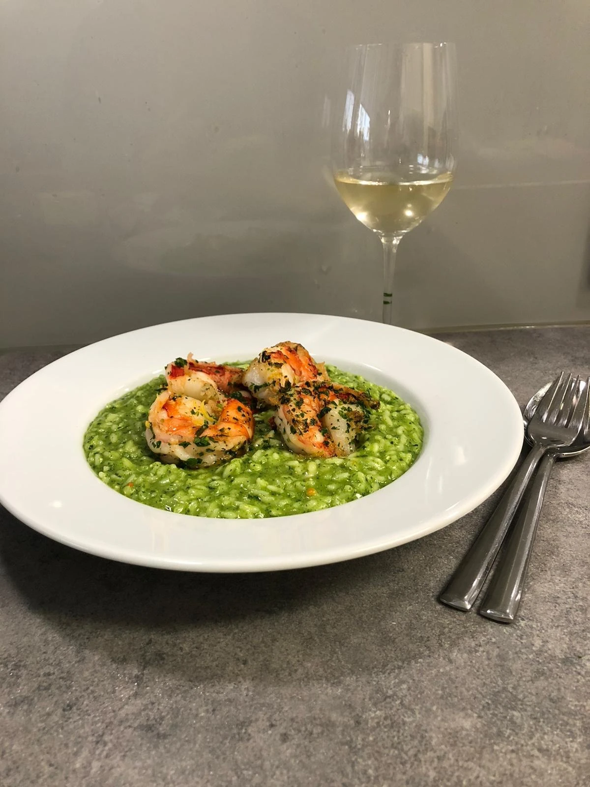 Bärlauchrisotto mit Riesengarnelen