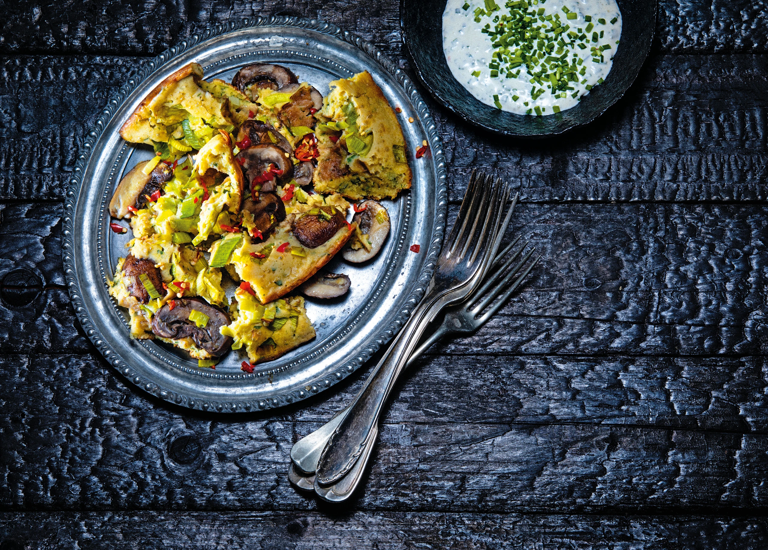 Schwammerl-Lauchschmarren mit Schnittlauchrahm