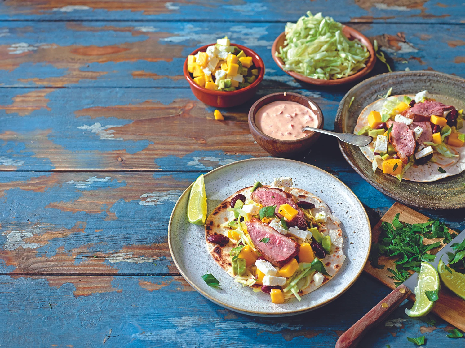 Pato divertido: Tacos mit Ente, Mango, Bohnen