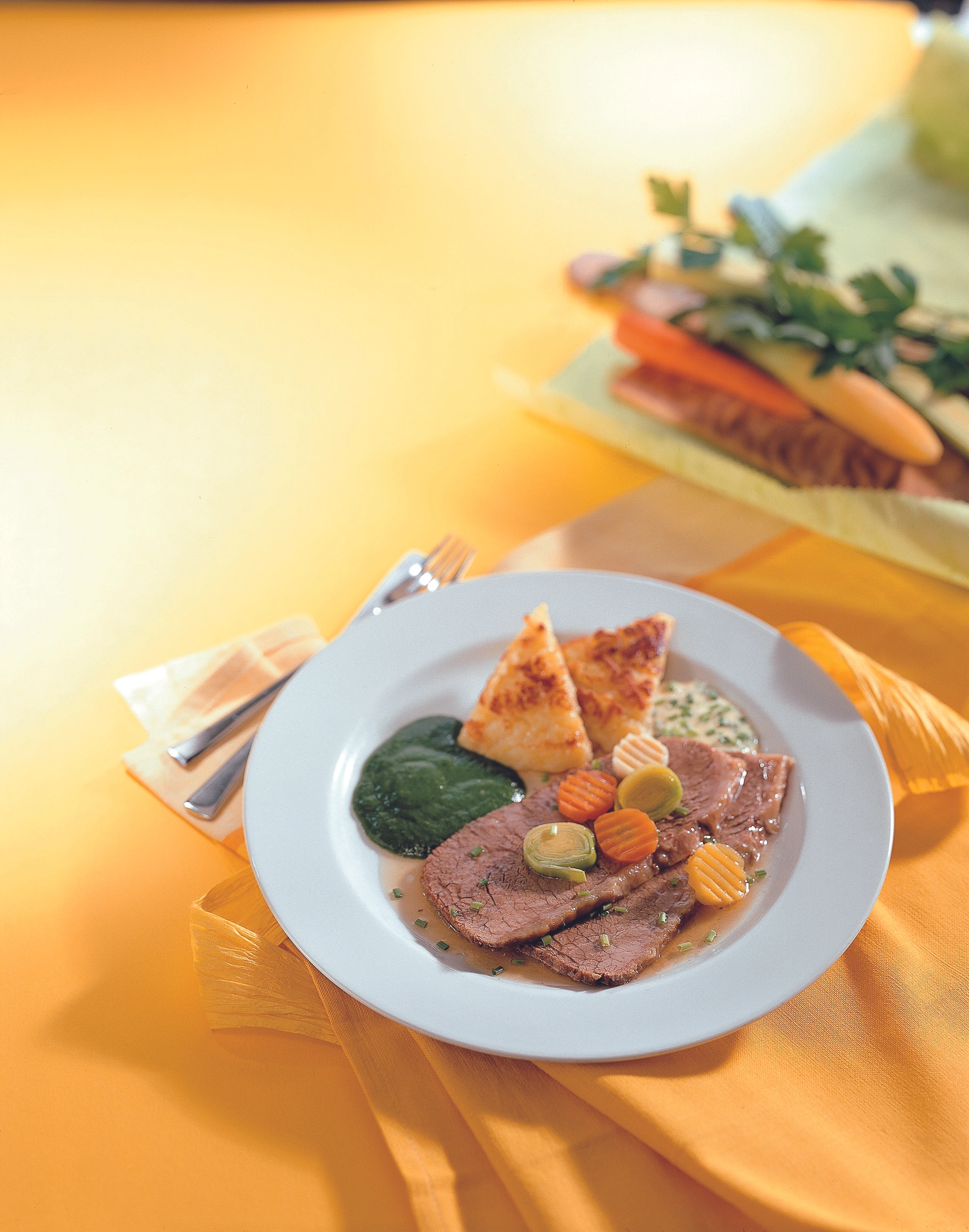 Tafelspitz mit Spinat und Erdäpfeln