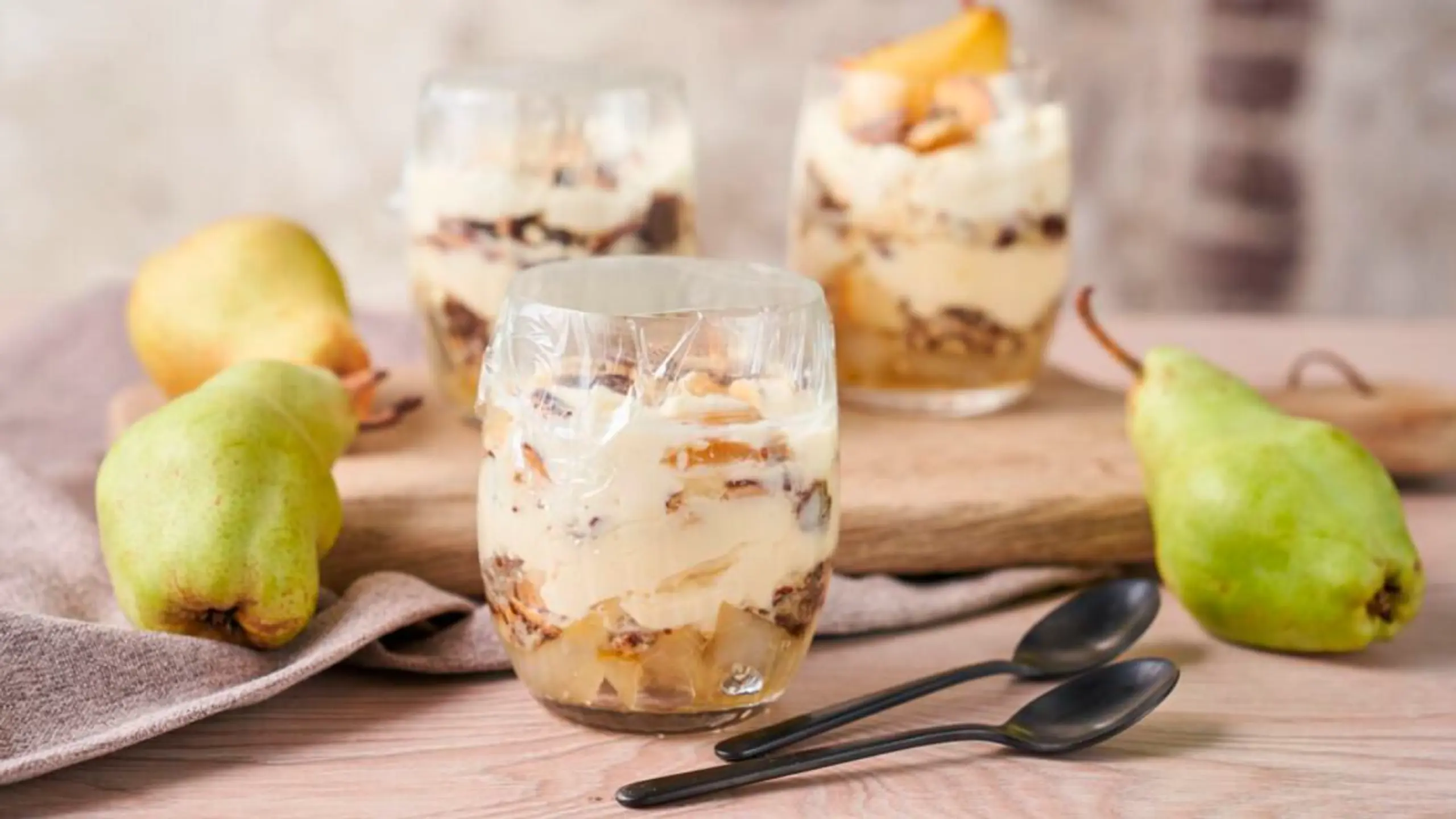 © Toppits Fruchtiges Trifle aus übrig gebliebenen Weihnachtskeksen