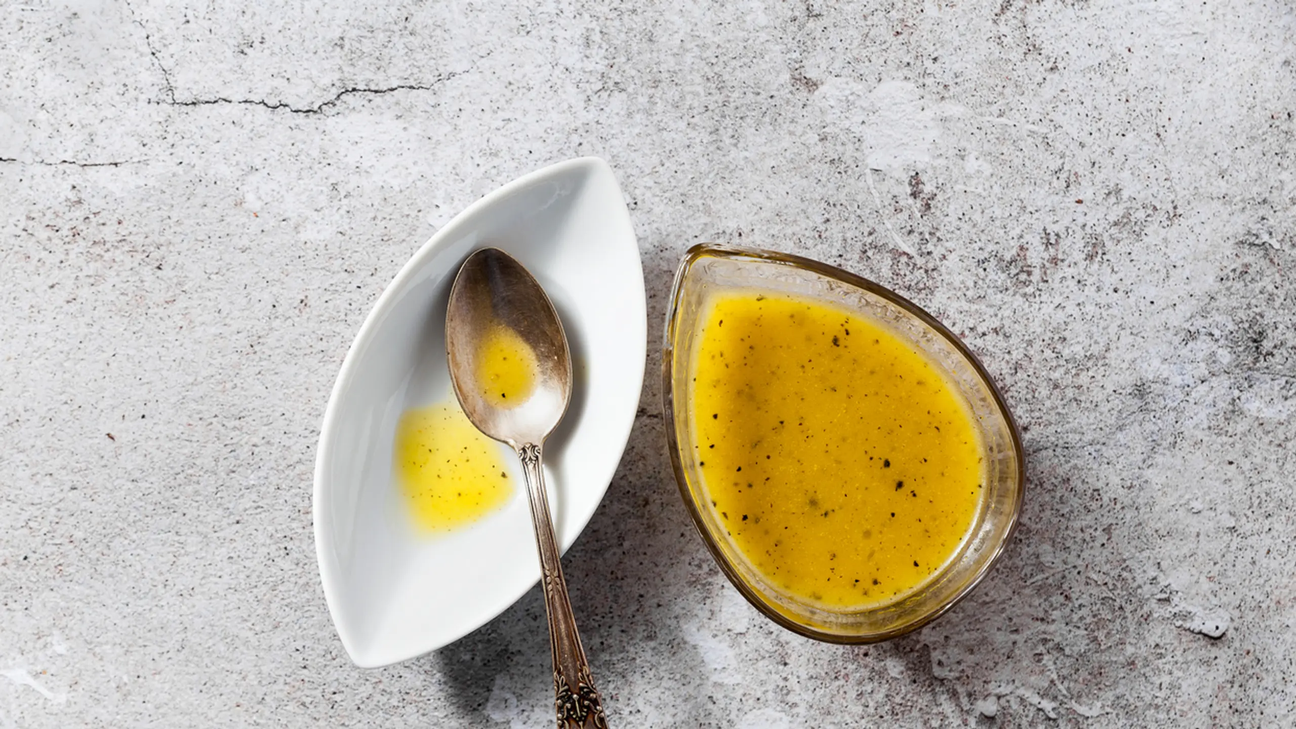 © iStock Salatdressing