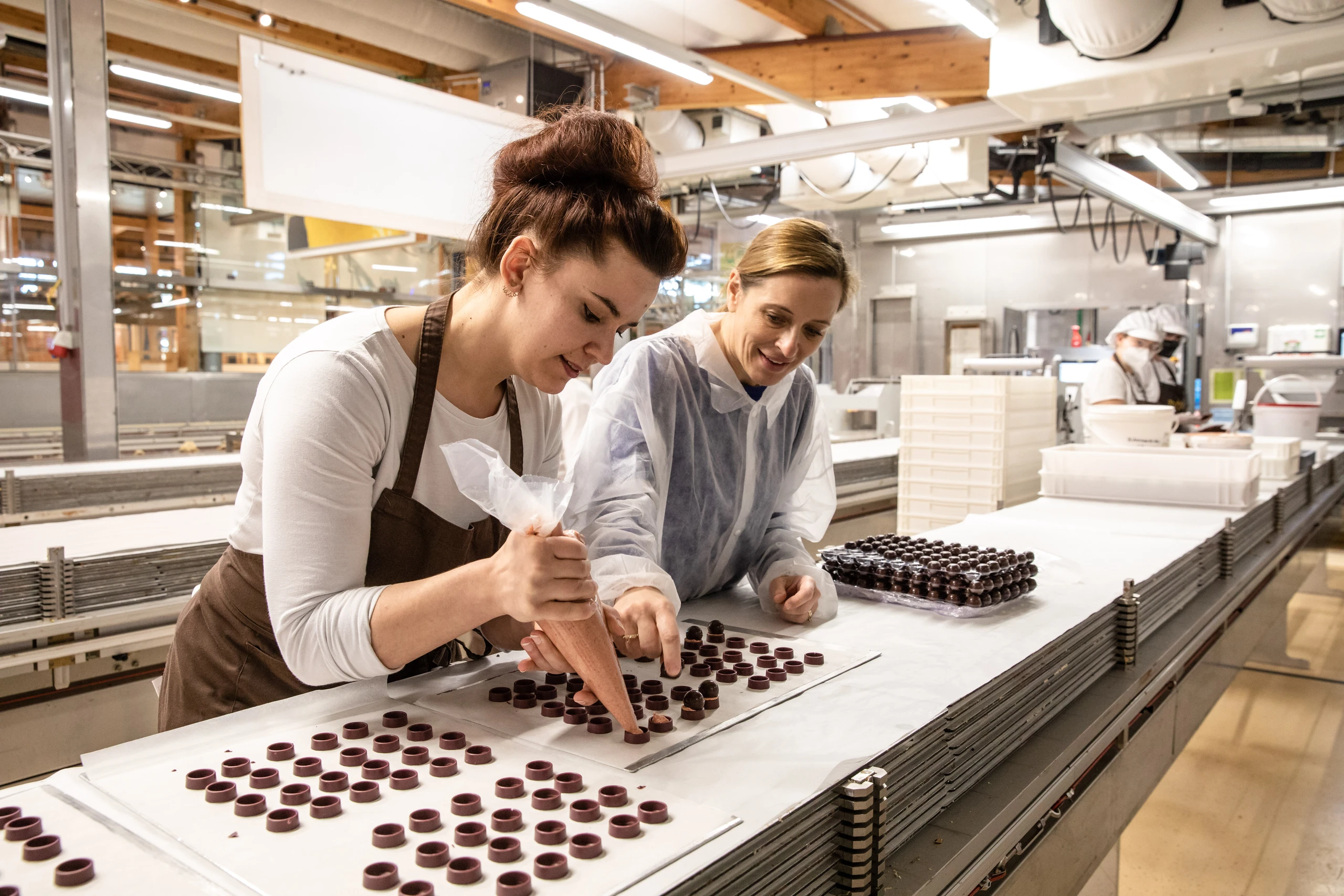 © GUSTO / Nadine Poncioni Blurred image background