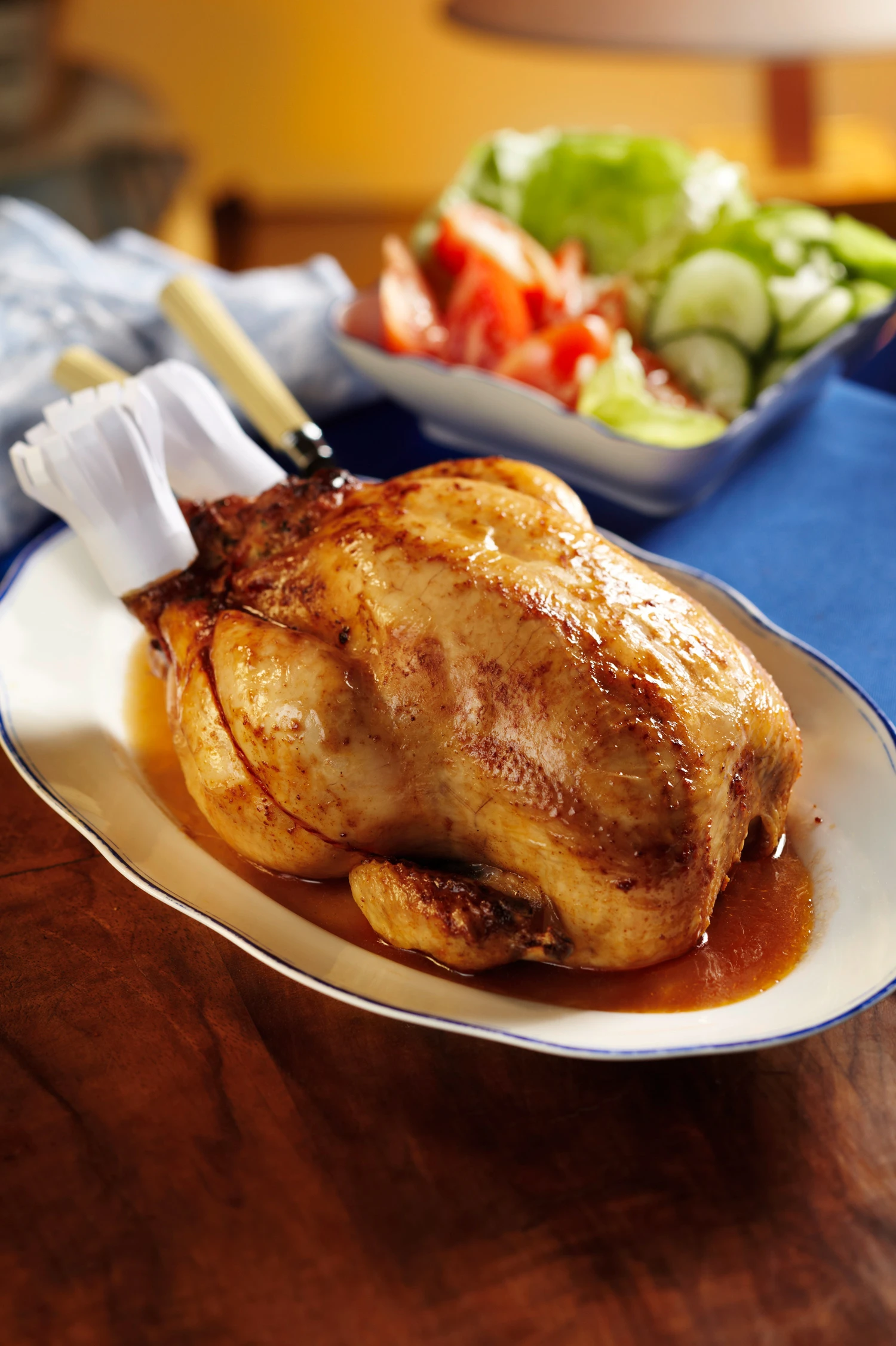 Brathuhn mit Semmelfülle ganz