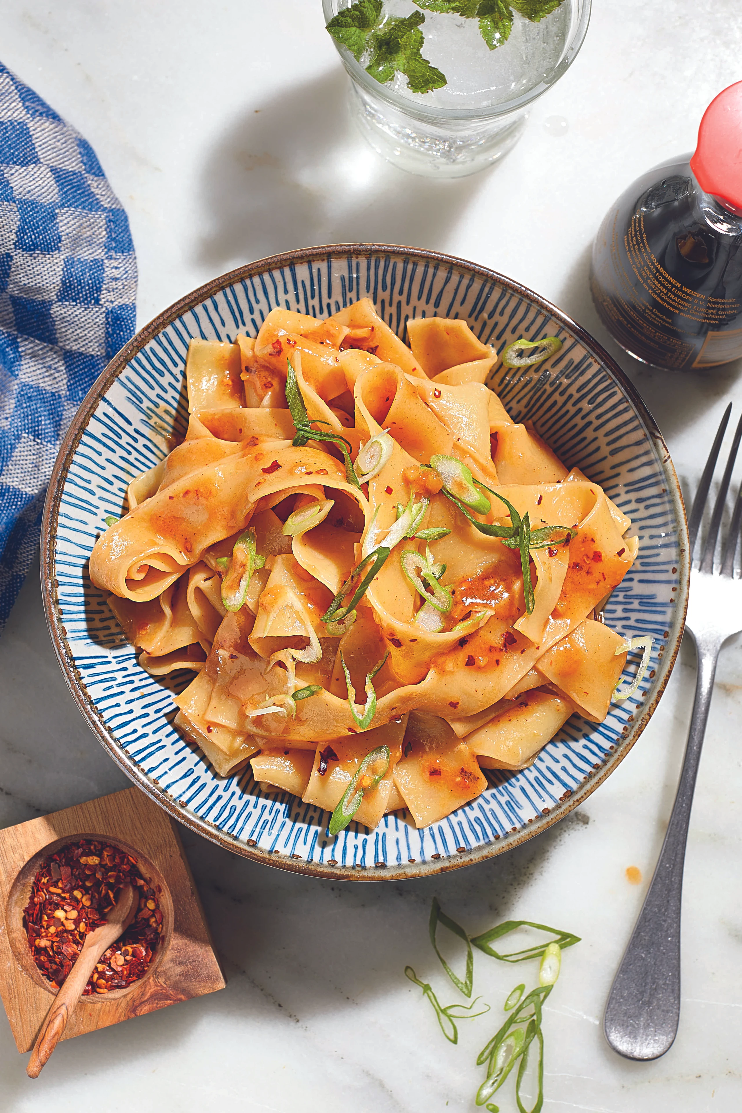 © Kevin Ilse Blurred image background