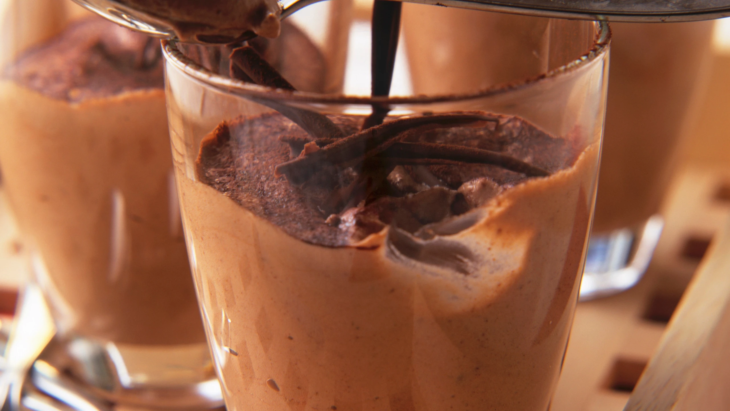 © Bender, Uwe/the food passionates/Corbis Mascarpone-Creme mit Espresso