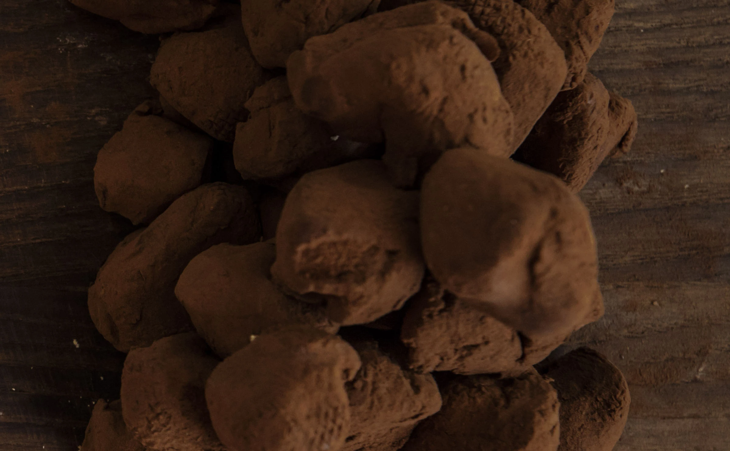 Orangenbutter-Trüffel mit Honig