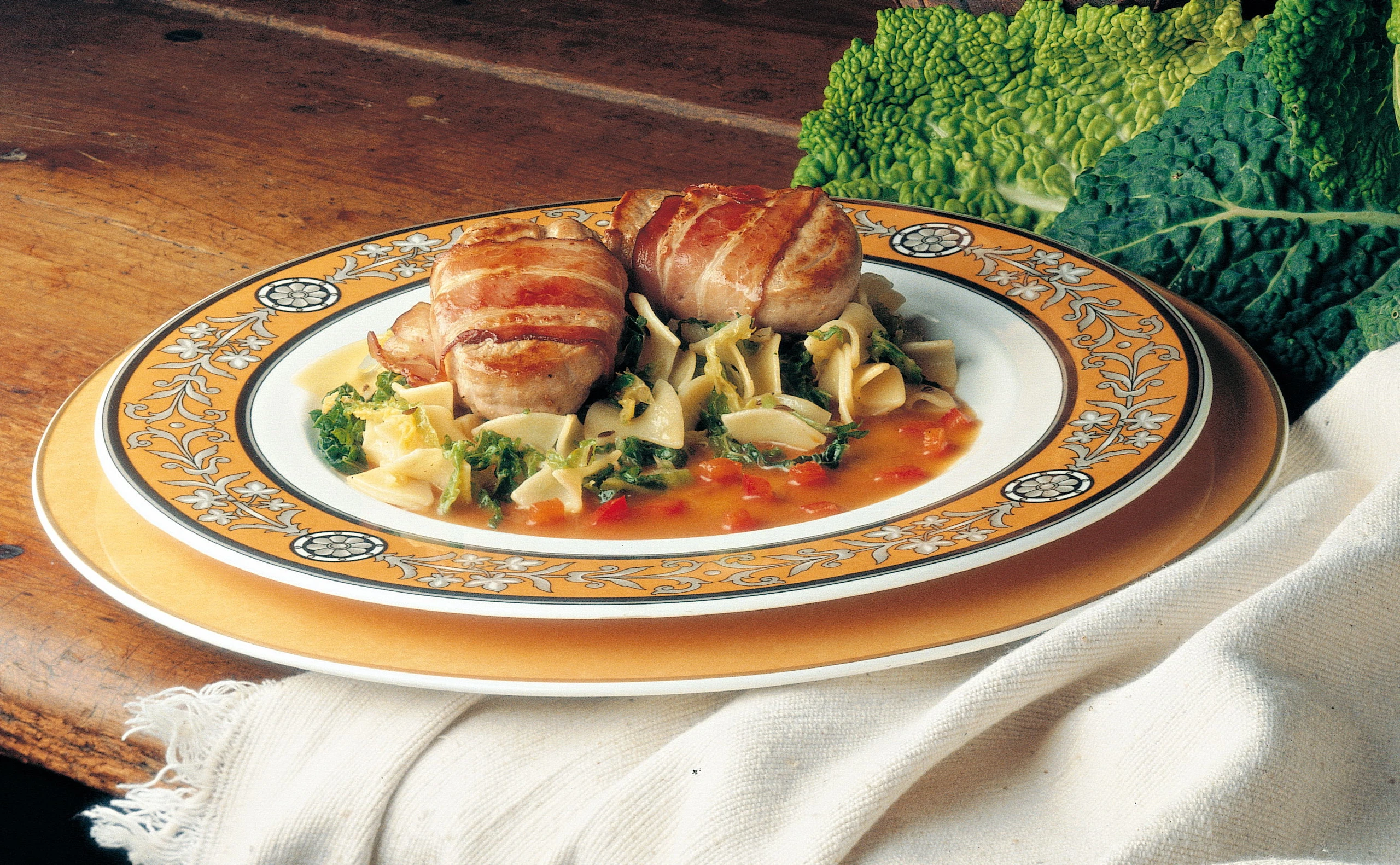 Schweinsmedaillons mit Speck