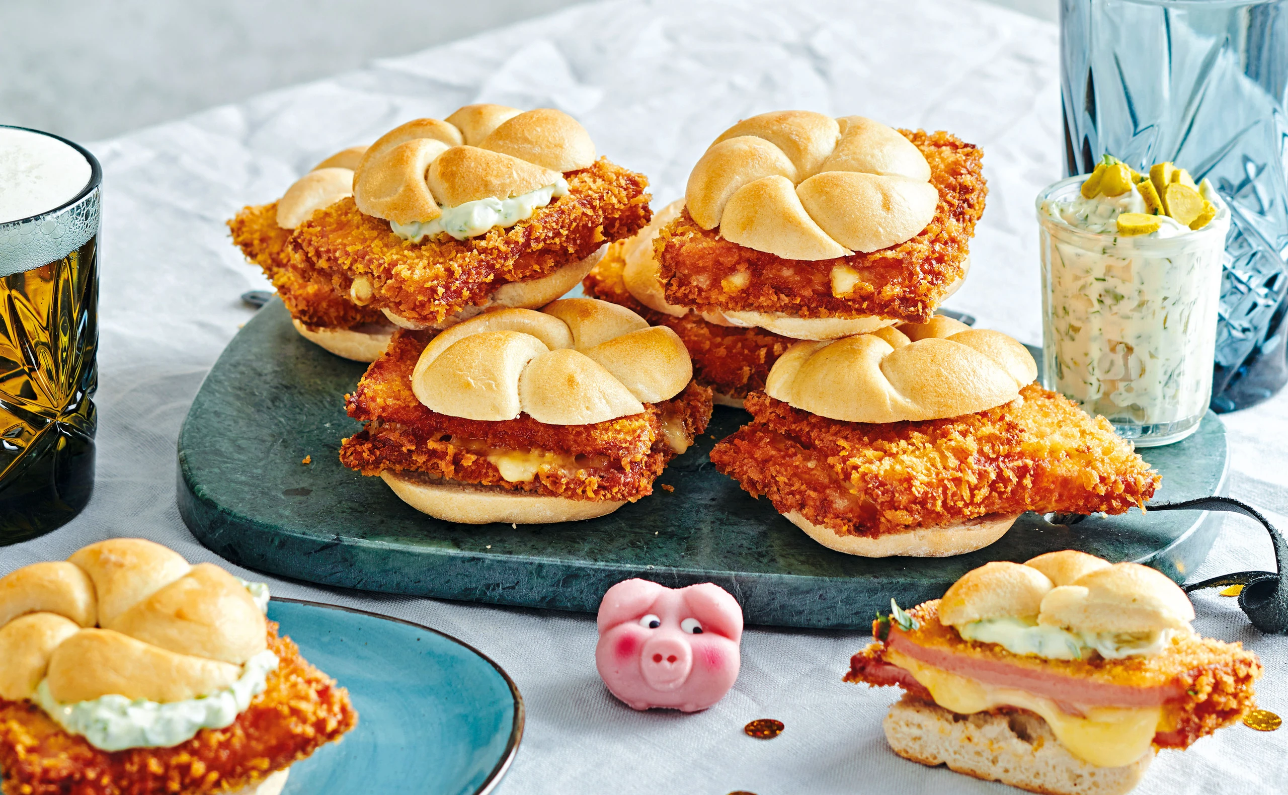 Knusprige Mini-Leberkässemmerl