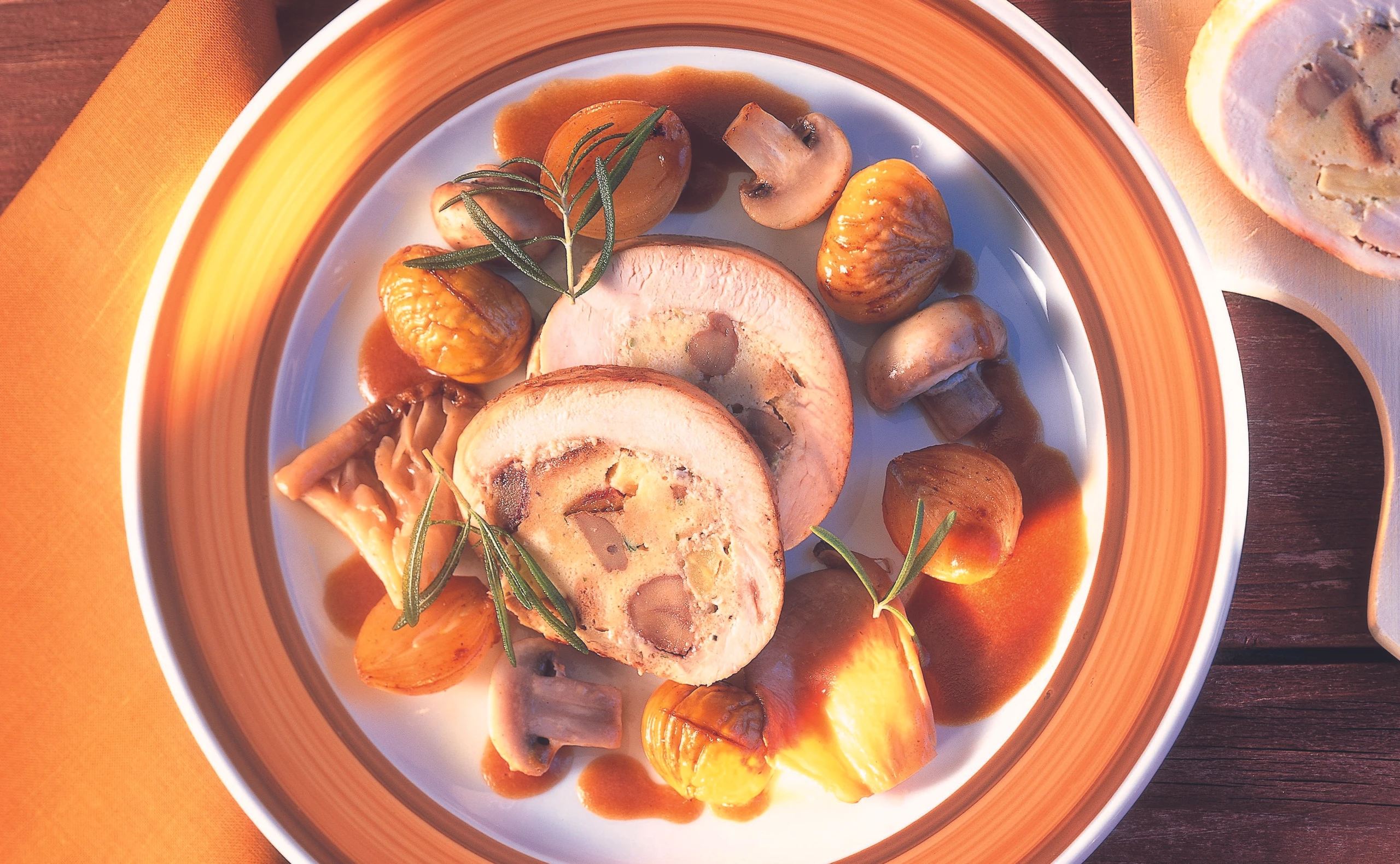 Gefüllte Putenbrust mit Maroni und Pilzen