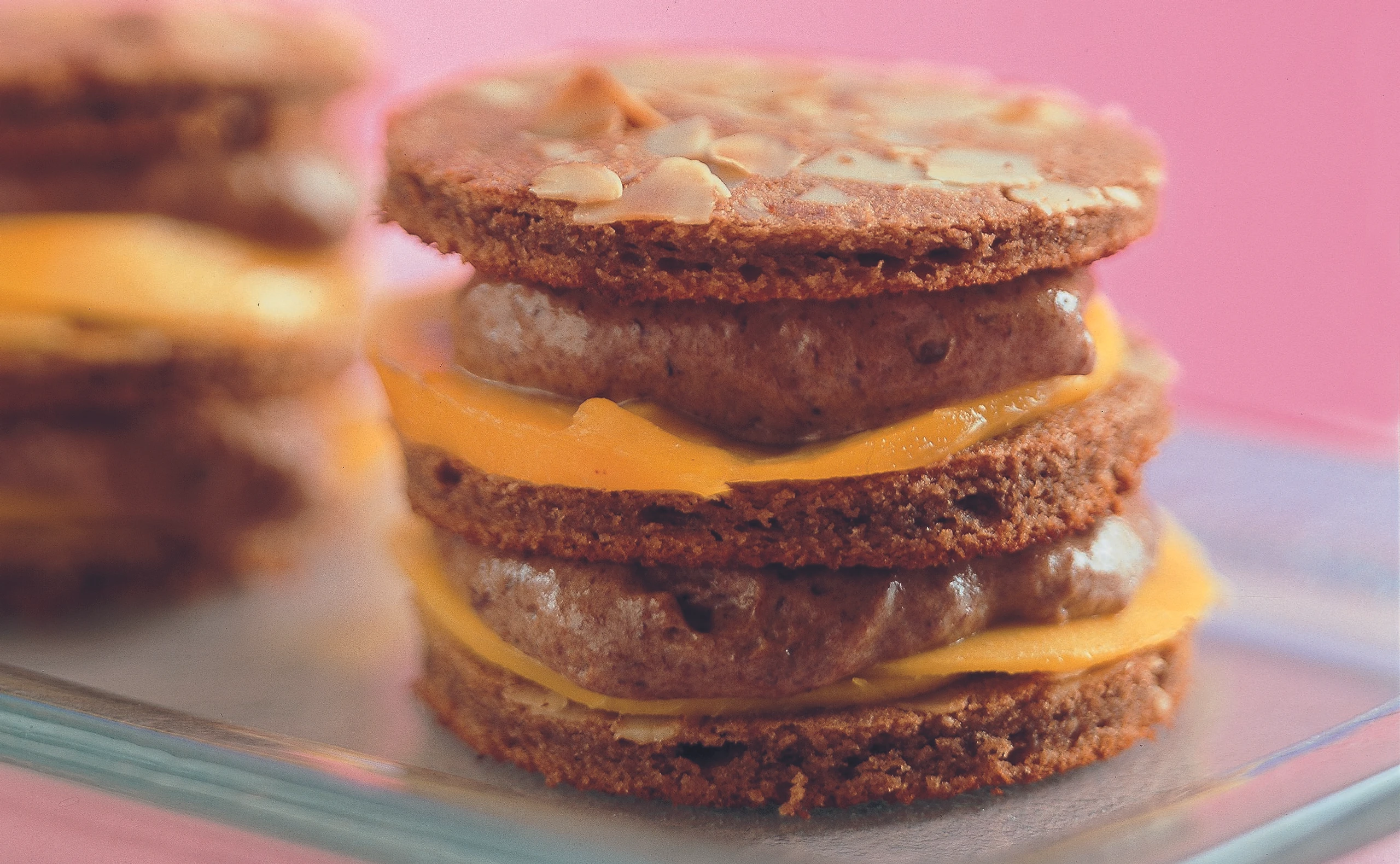 Schokotürmchen mit Powidlcreme
