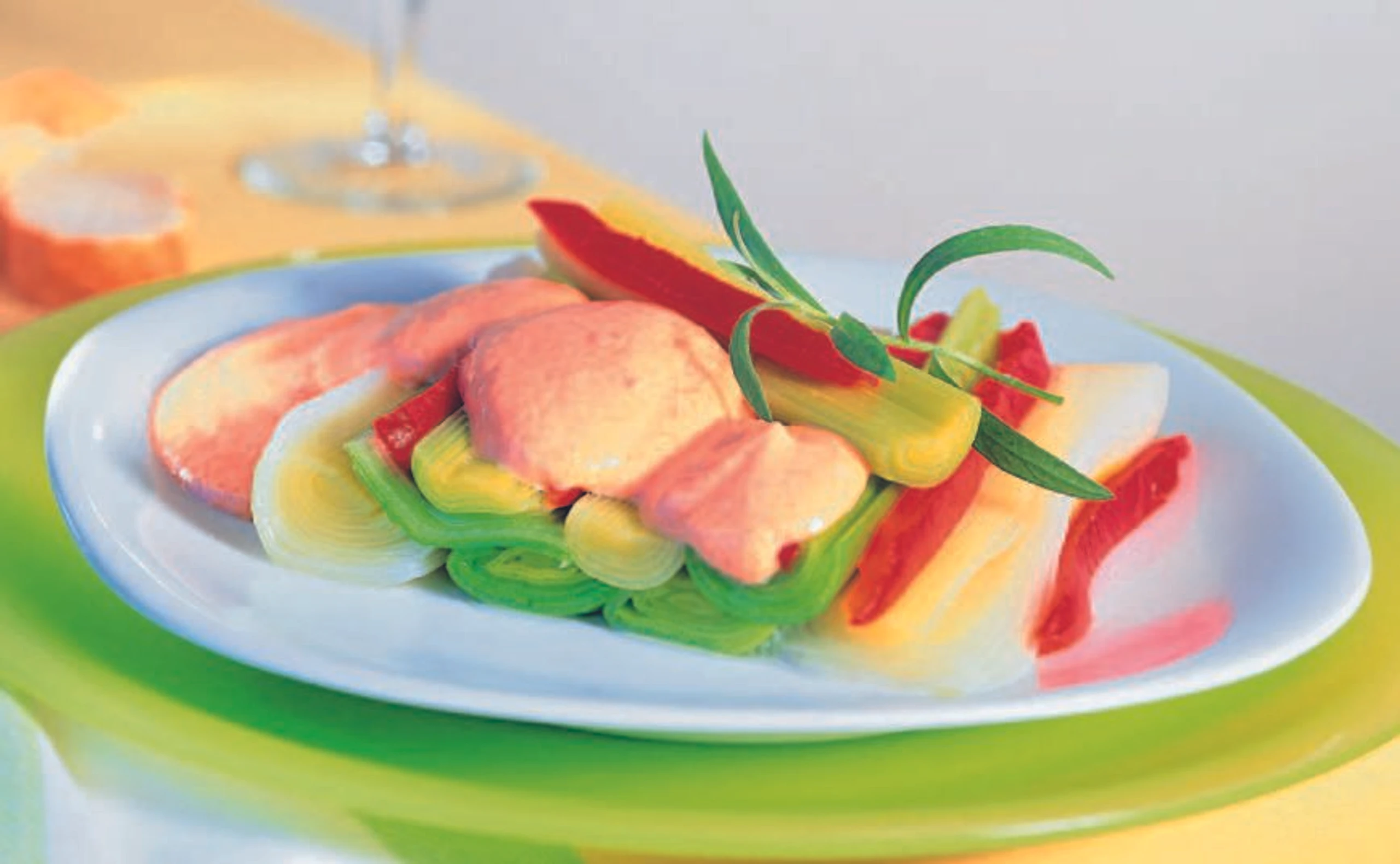 Marinierter Lauch mit Paprika-Tofu-Marinade