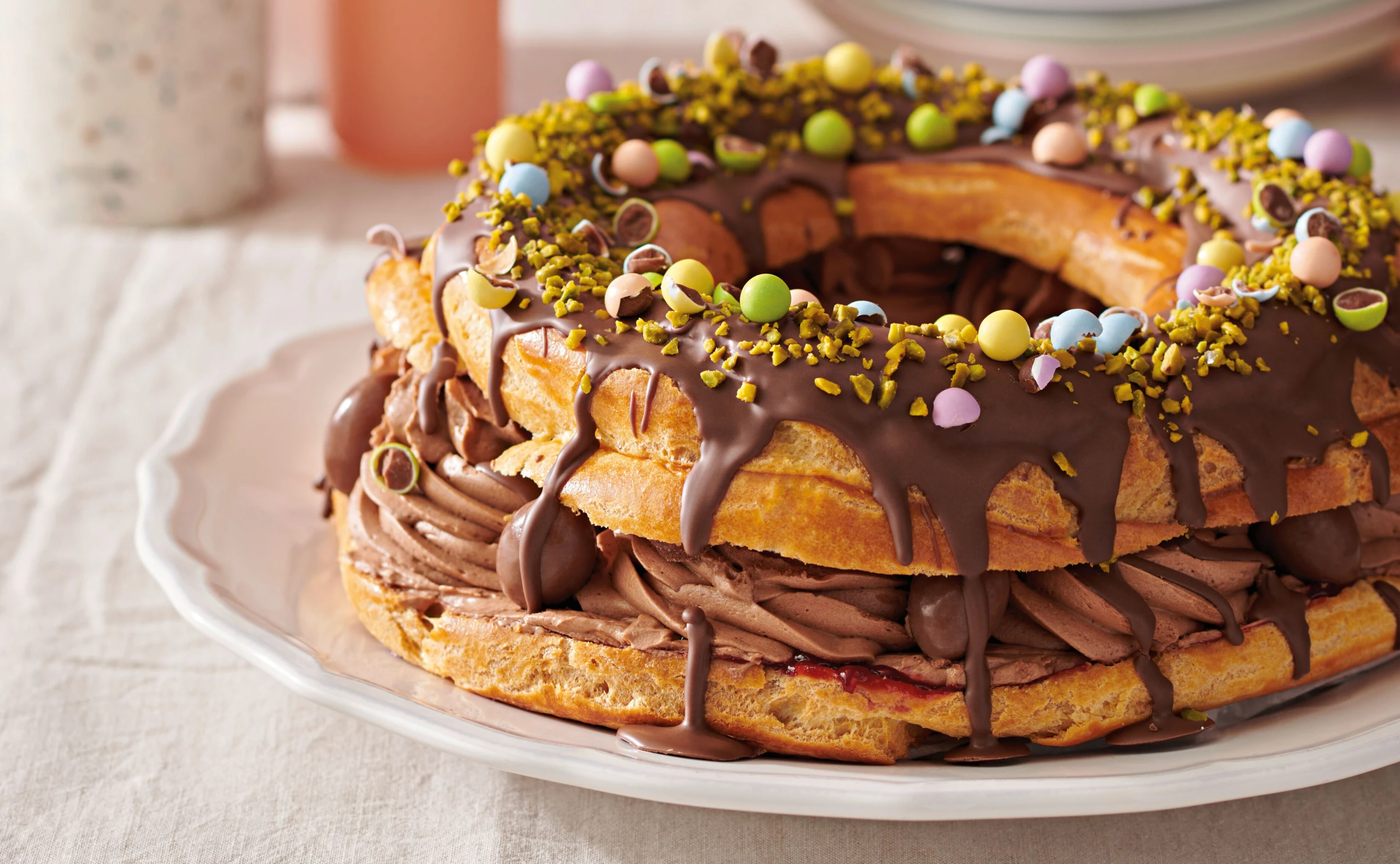 Brandteigkranz mit Haselnusscreme