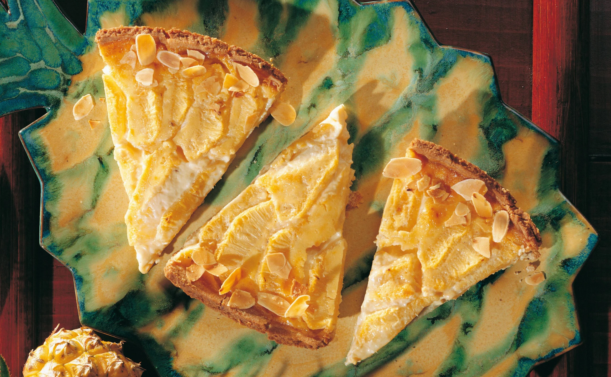 Ananas-Torte mit Mandeln