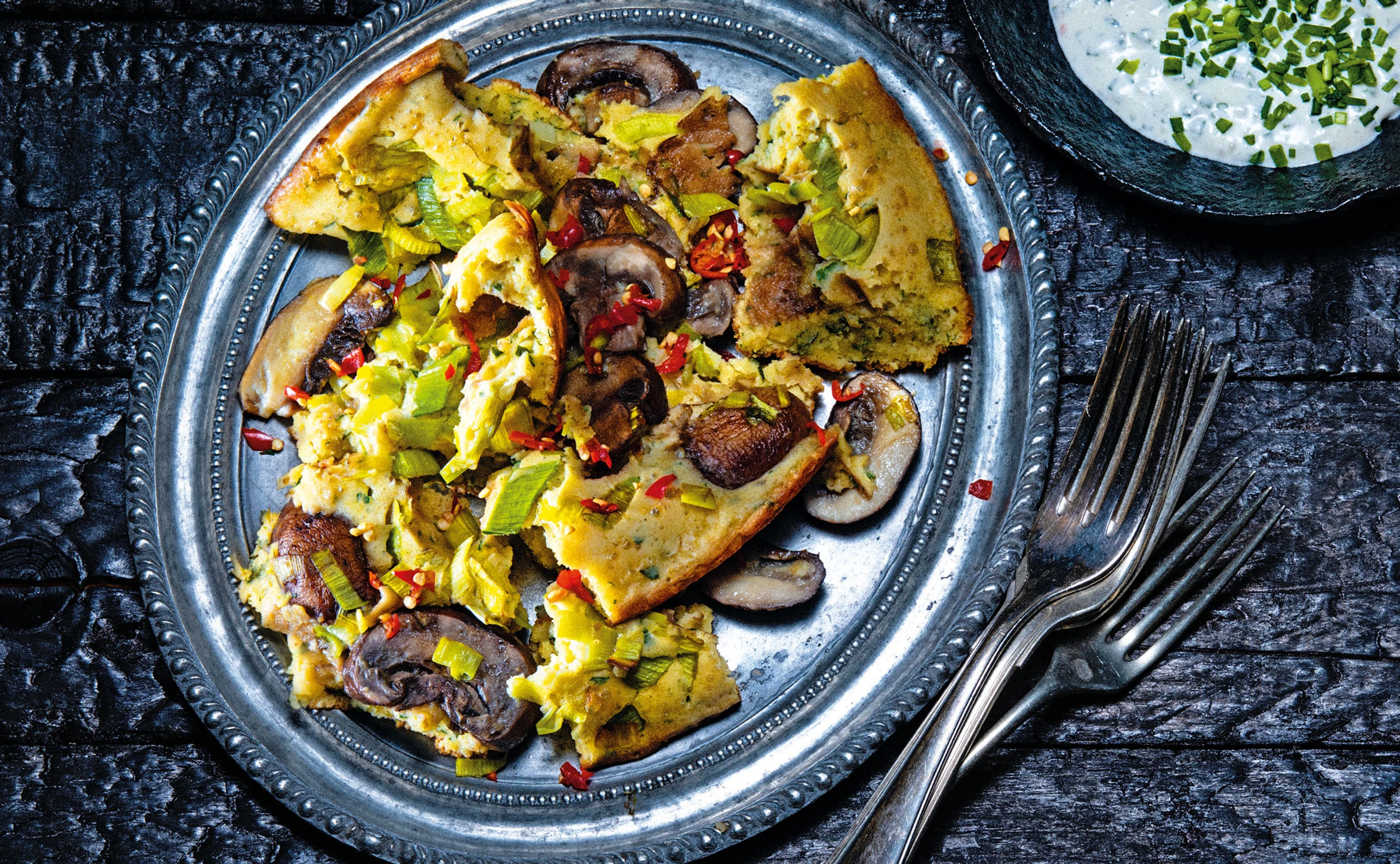 Schwammerl-Lauchschmarren mit Schnittlauchrahm