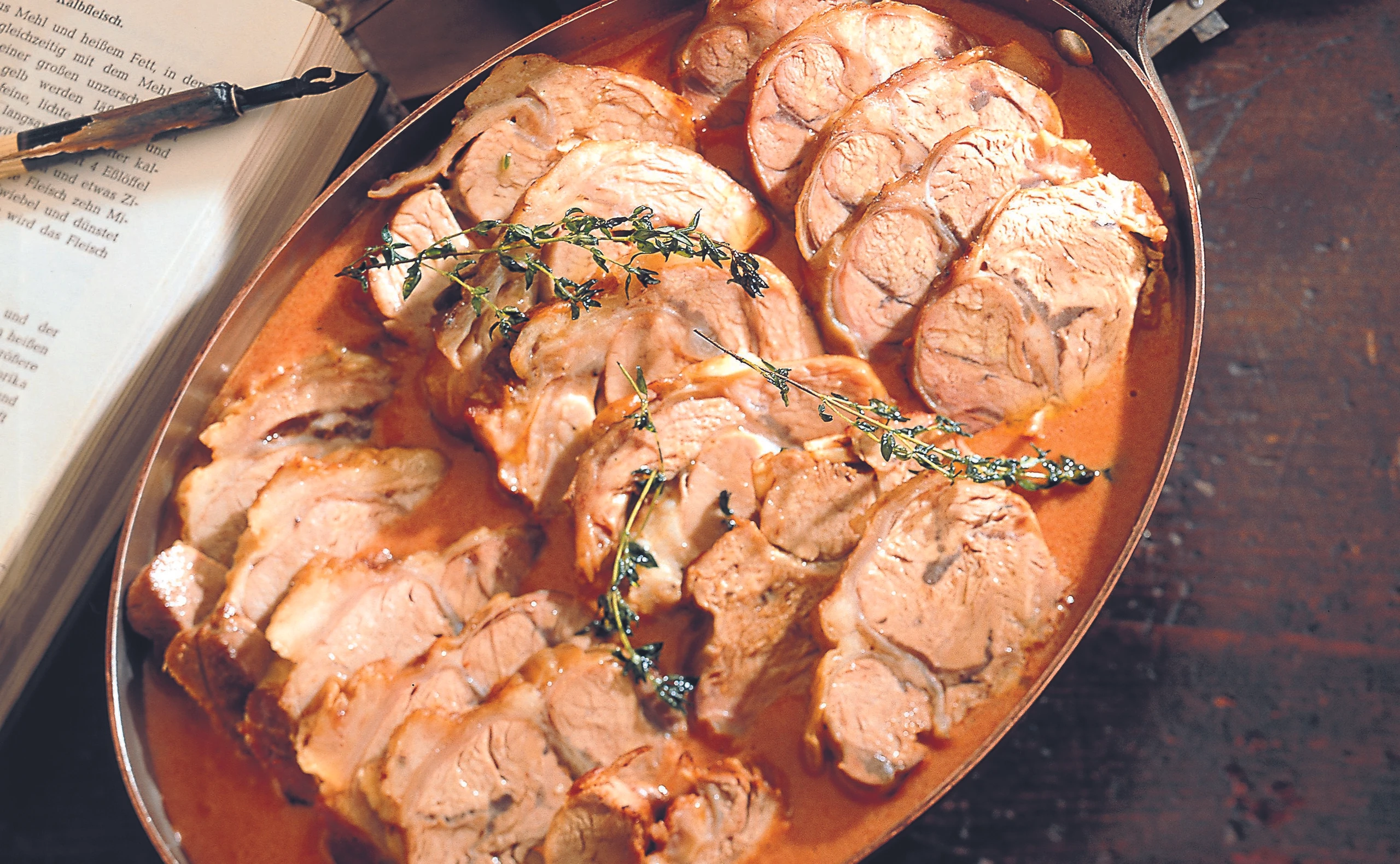 Paprika-Rahmvögerl mit Spinatnockerln