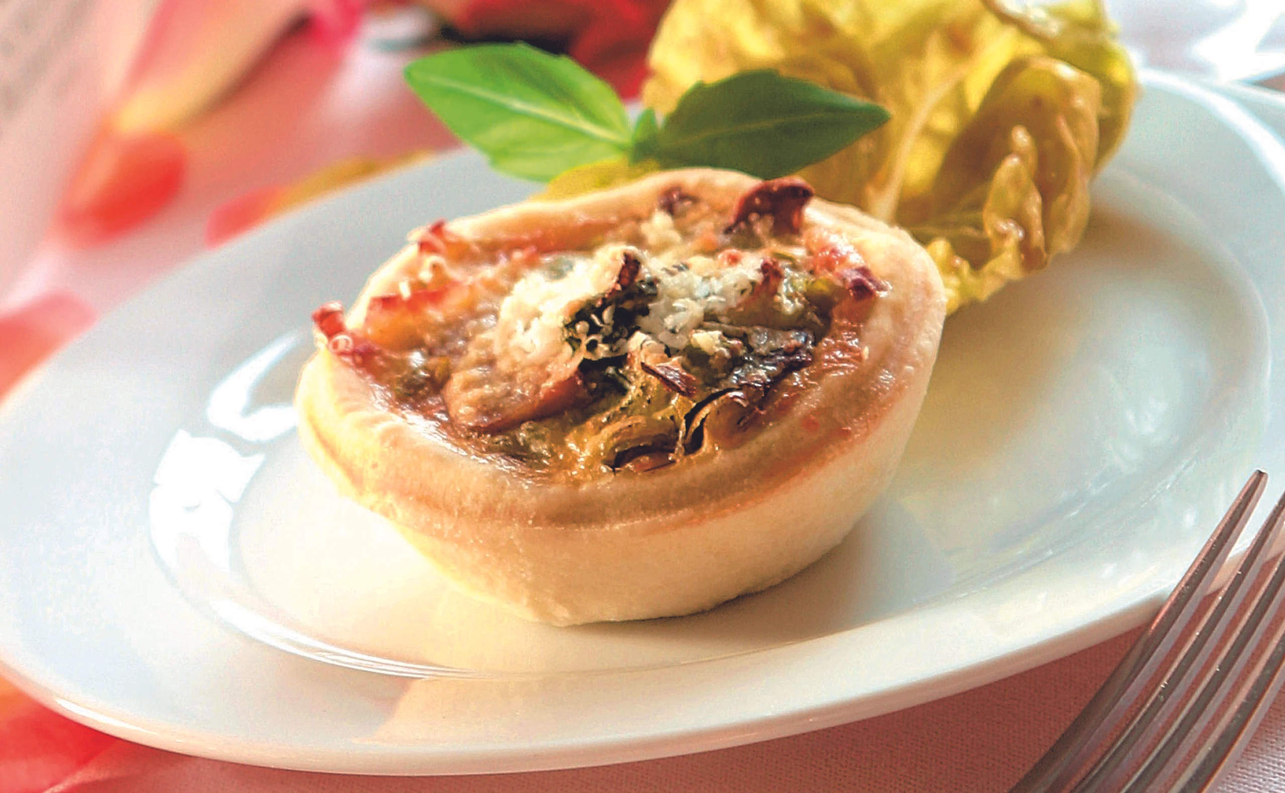 Mini-Quiches mit Schinken und Lauch