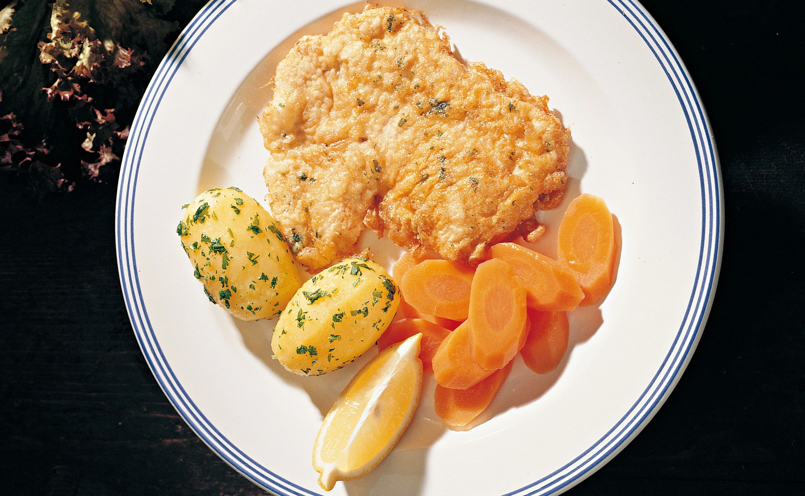Pariser Schnitzel mit Karottengemüse