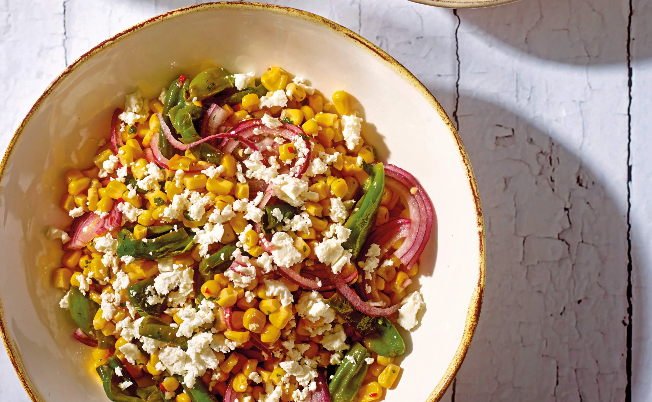 Maissalat mit Pimentos und Feta
