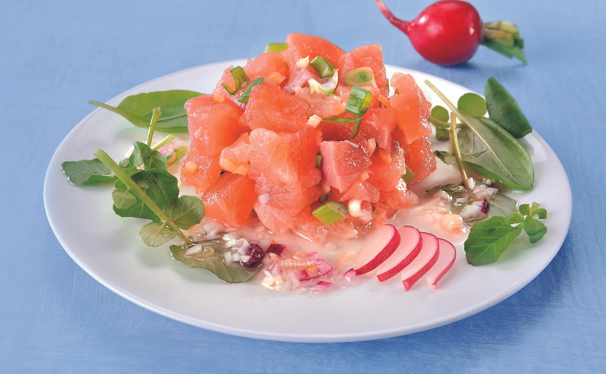 Alpenlachs-Tatar mit Brunnenkresse-Salat