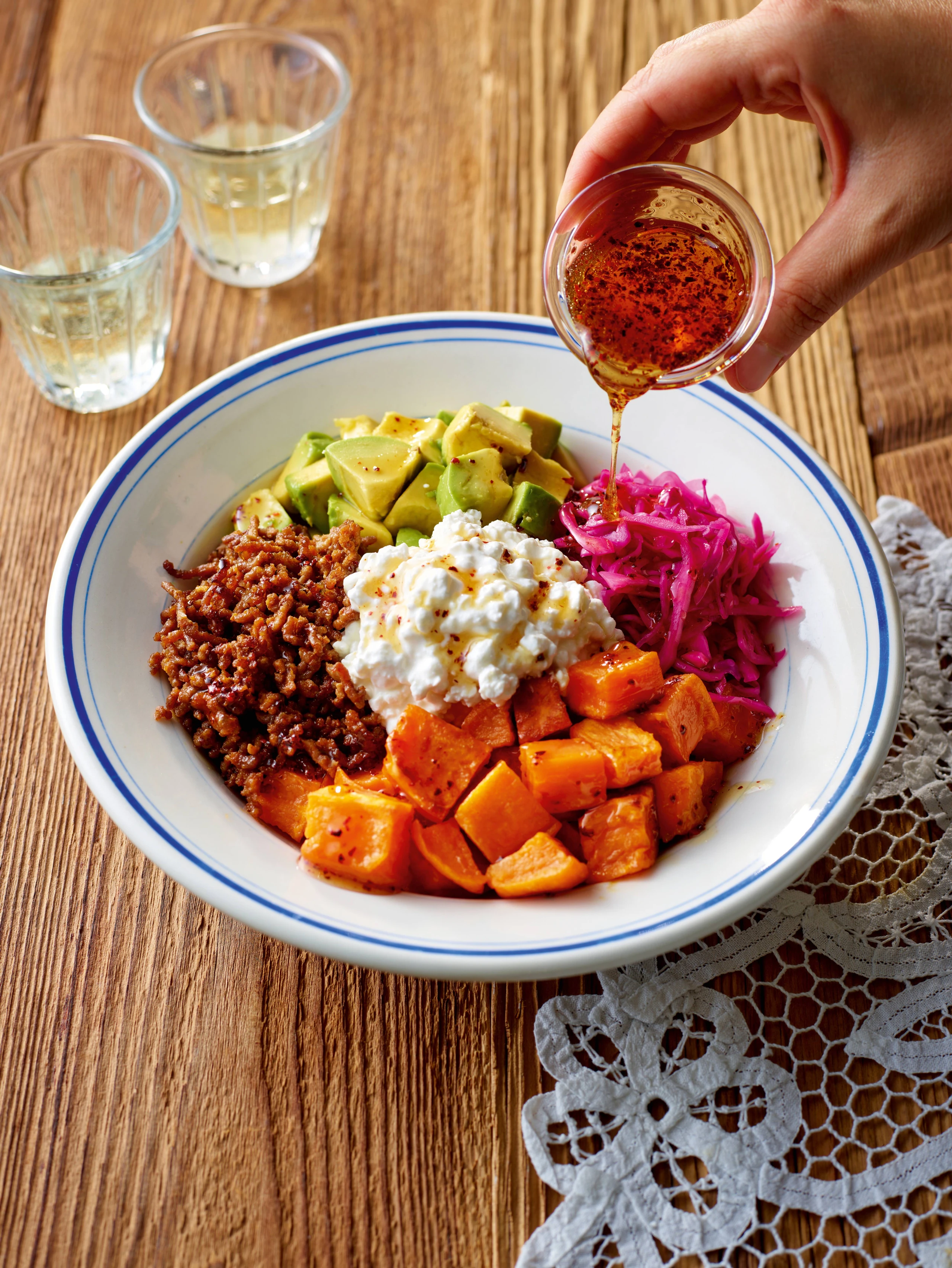 Süßkartoffel-Bowl mit Hot Honey