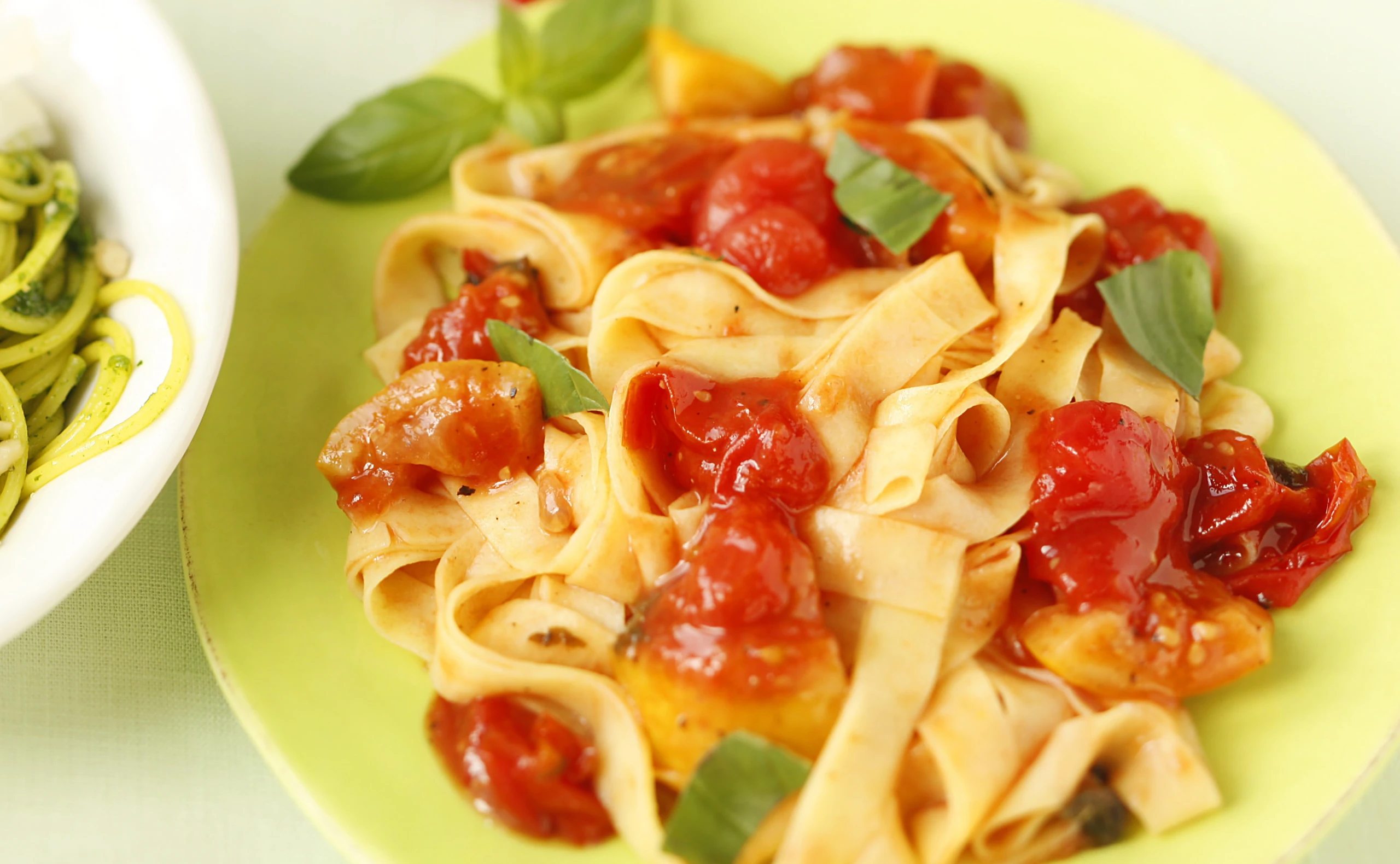 Tagliatelle mit Paradeisern