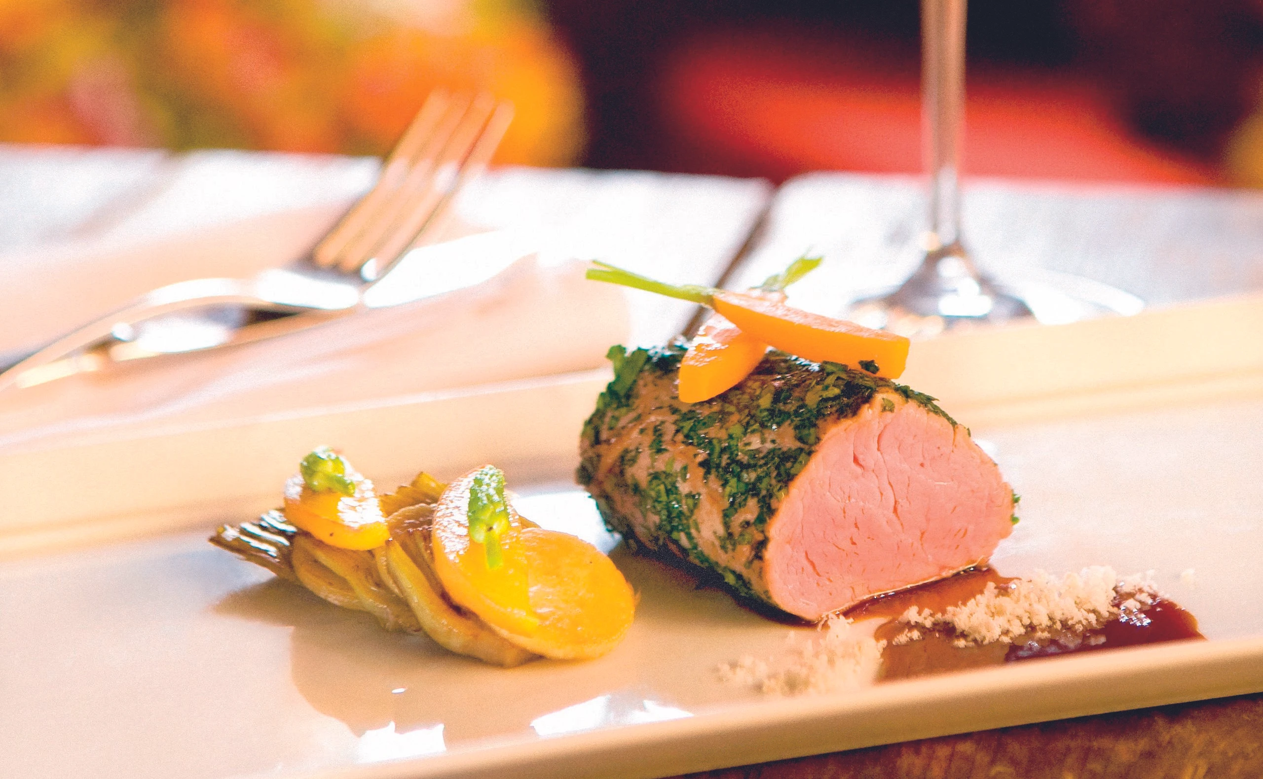 Kalbsfilet mit Gremolata und Sauce Albufera