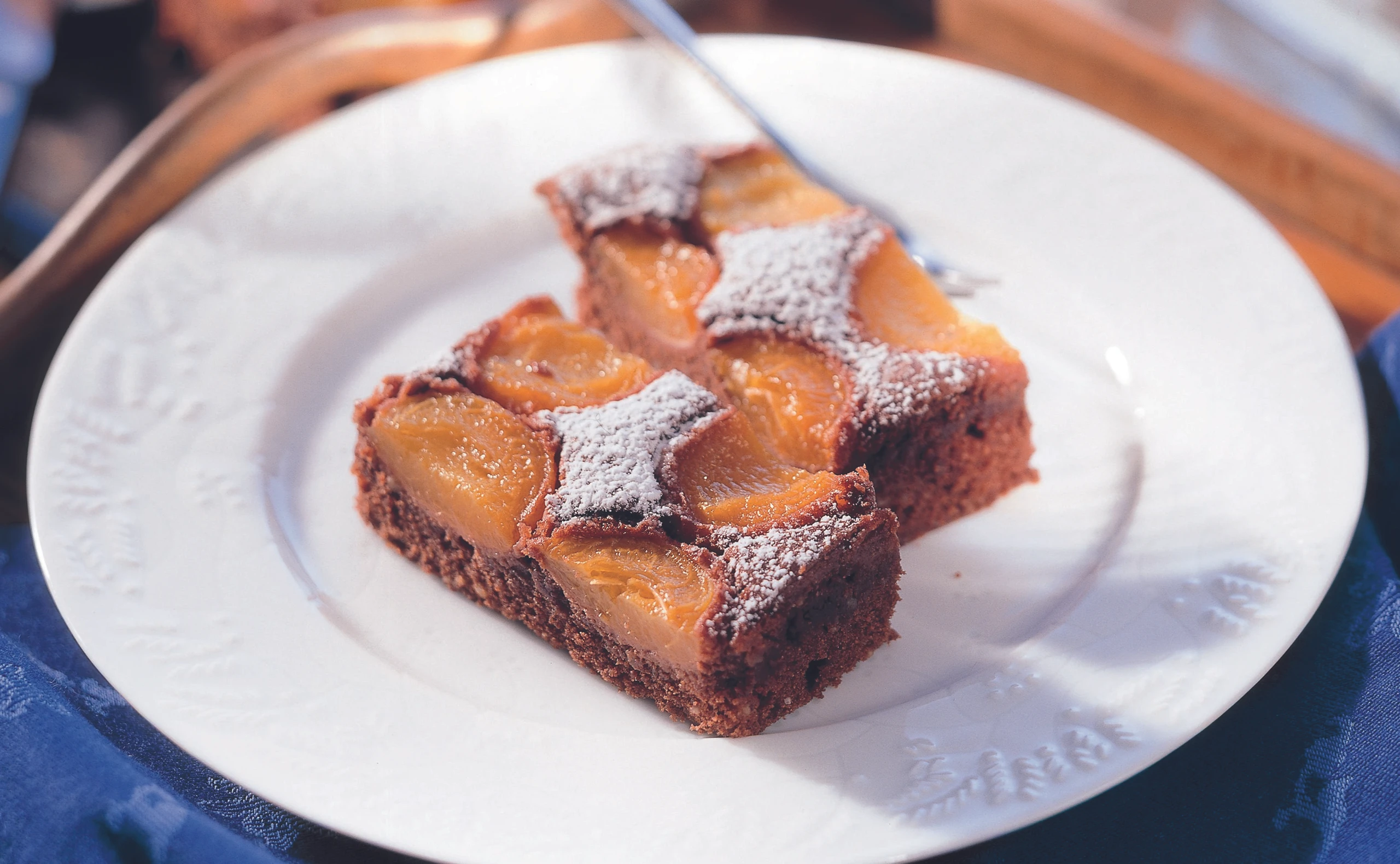 Marillenkuchen Schoko-Nuss