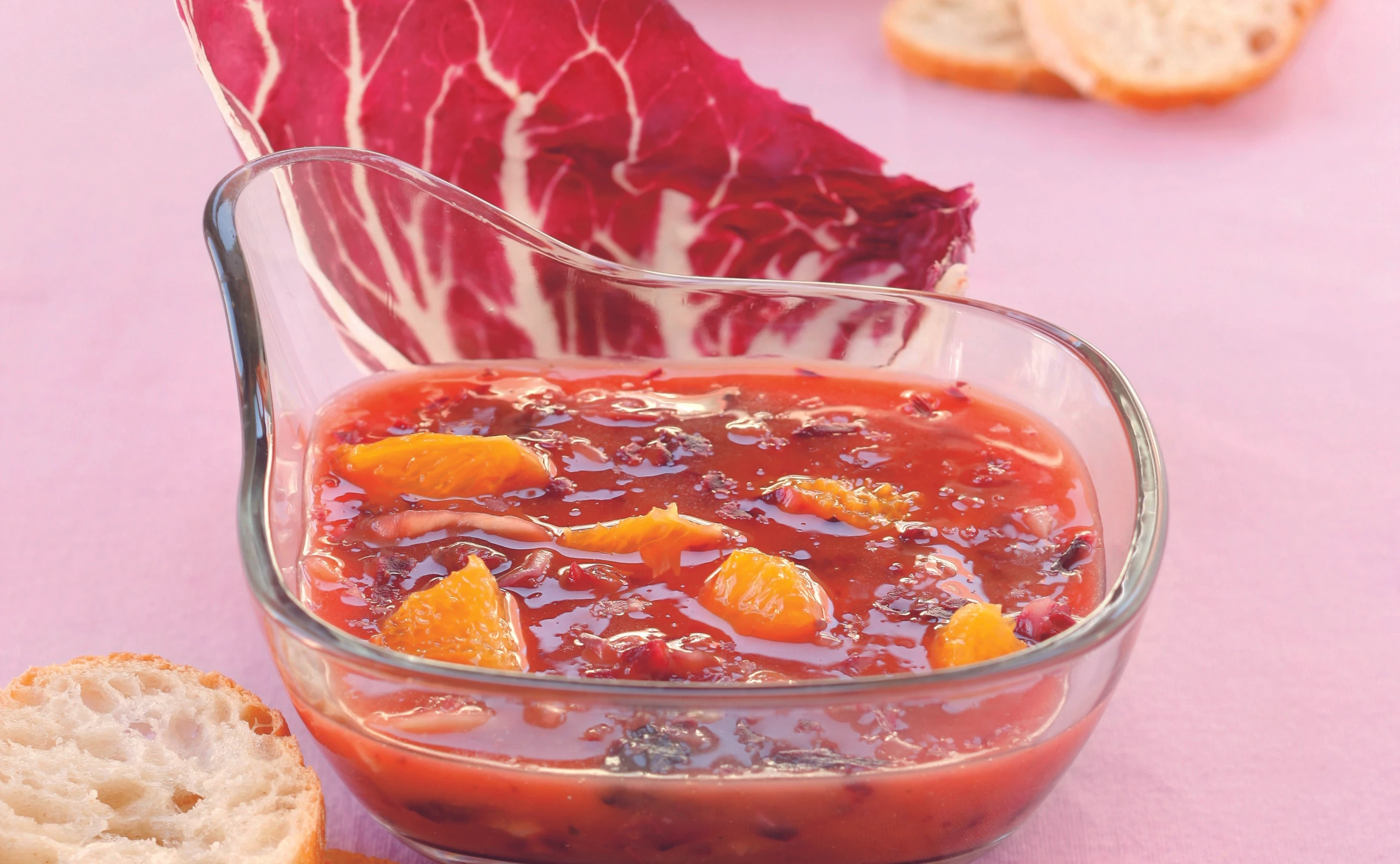 Radicchio Suppe mit Orangen