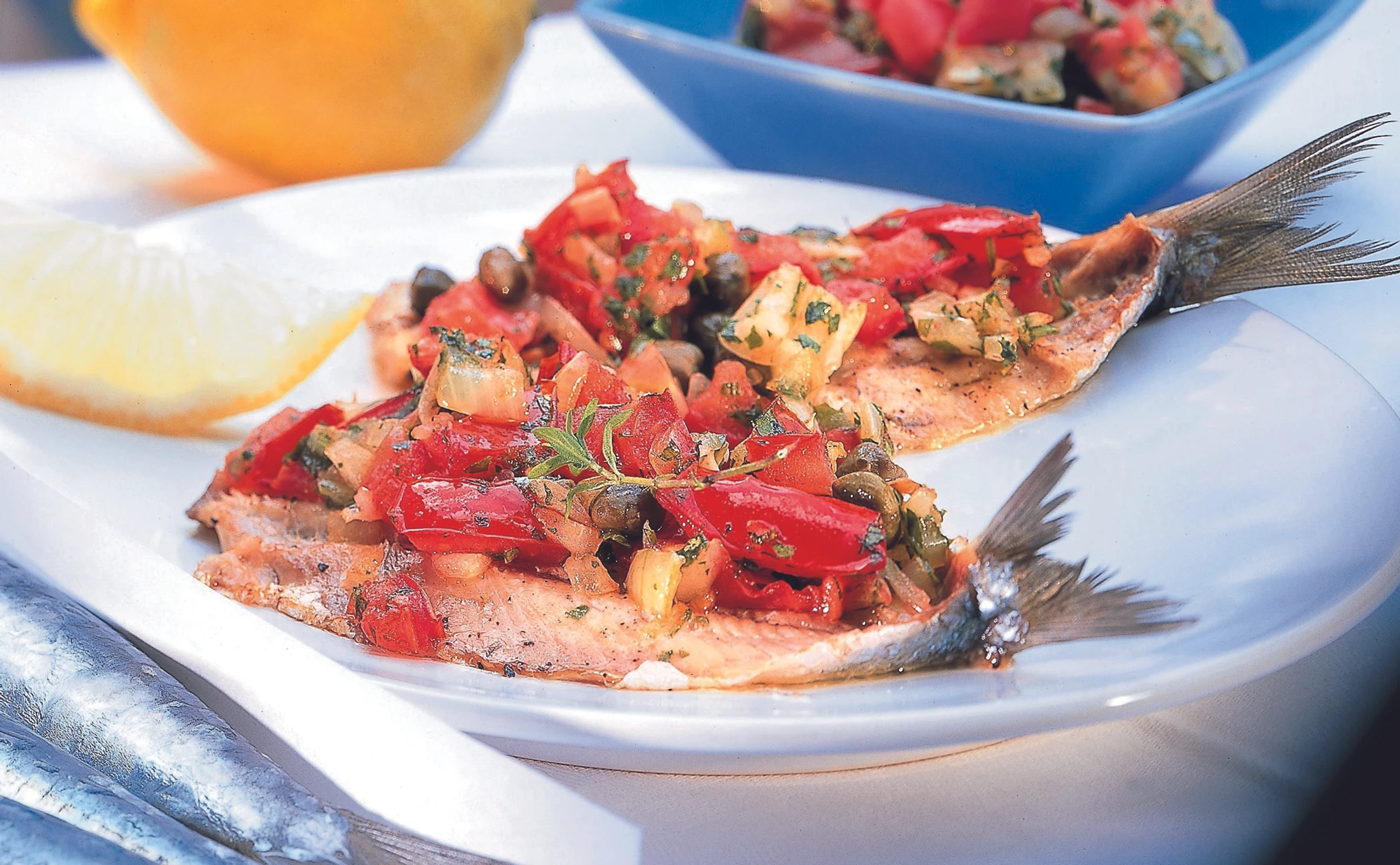 Mediterran gefüllte, griechische Sardinen