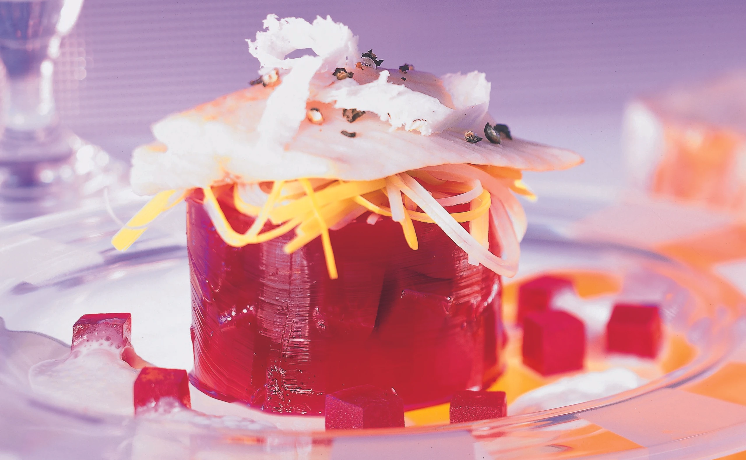 Rote Rüben in Gelee mit Forelle und Krenschaum