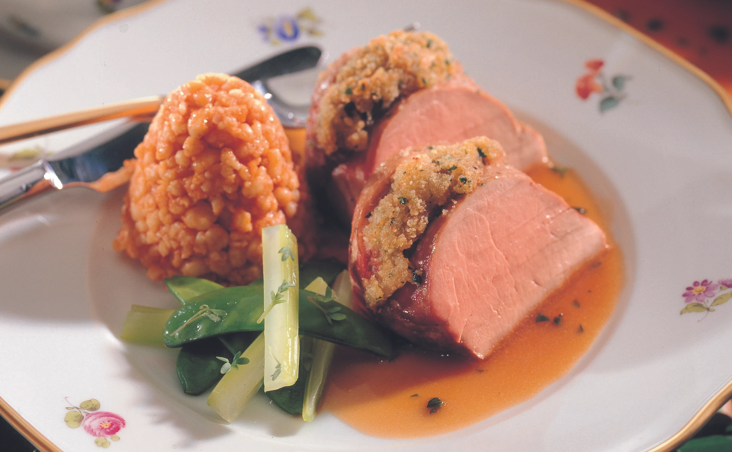 Schweinsfilets mit Mozzarella-Kräuter-Fülle