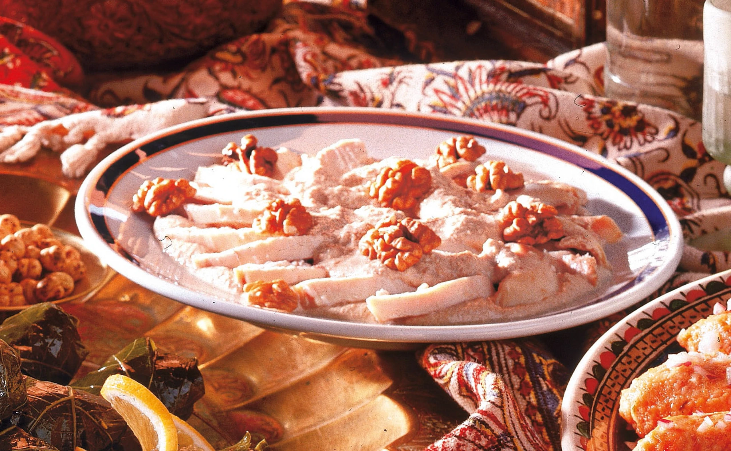 Huhn mit Walnuss-Sauce